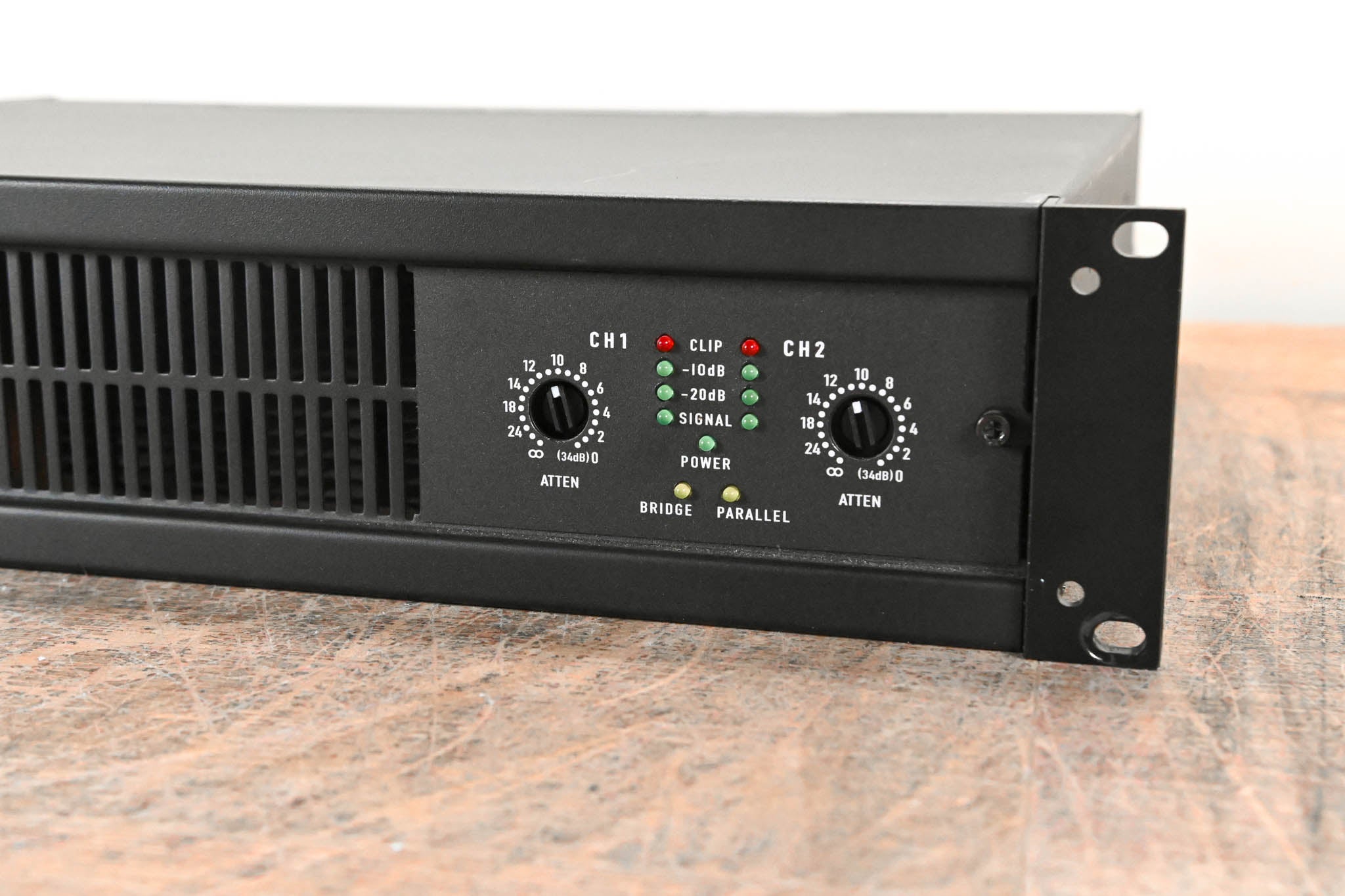 QSC CX702 2-Channel 700W Power Amplifier