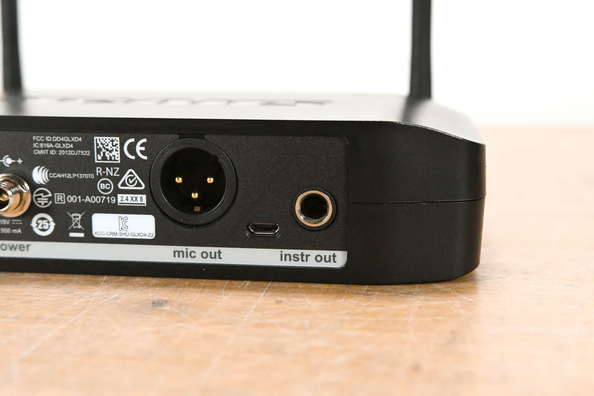 Shure GLXD14-Z2 Digital Wireless Guitar System (2.4 GHz) NO POWER SUPPLY