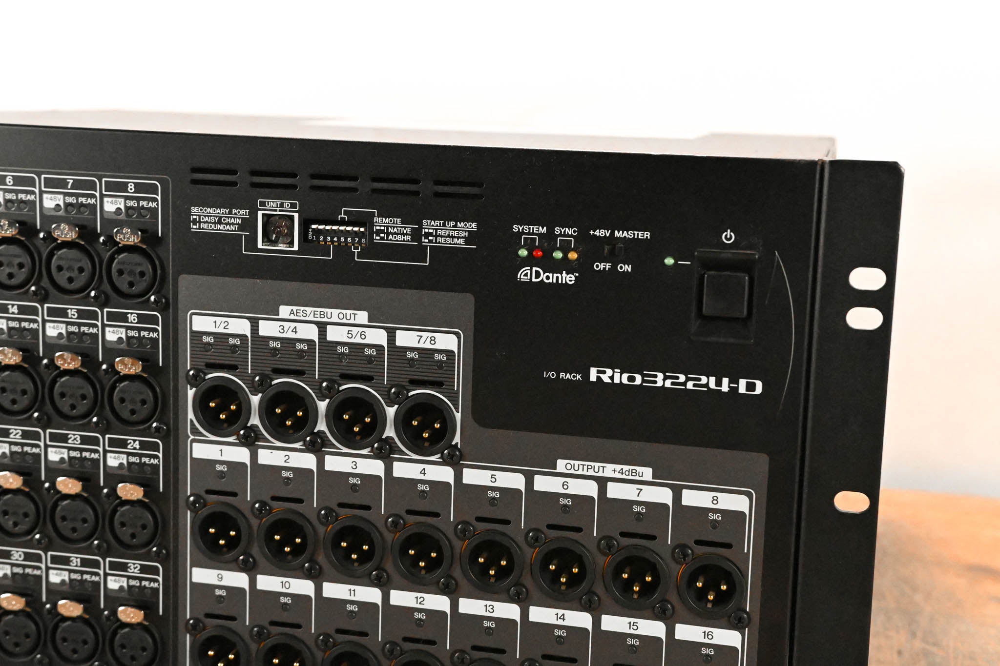 Yamaha Rio3224-D Rio Series 32x16 Remote Stage Box