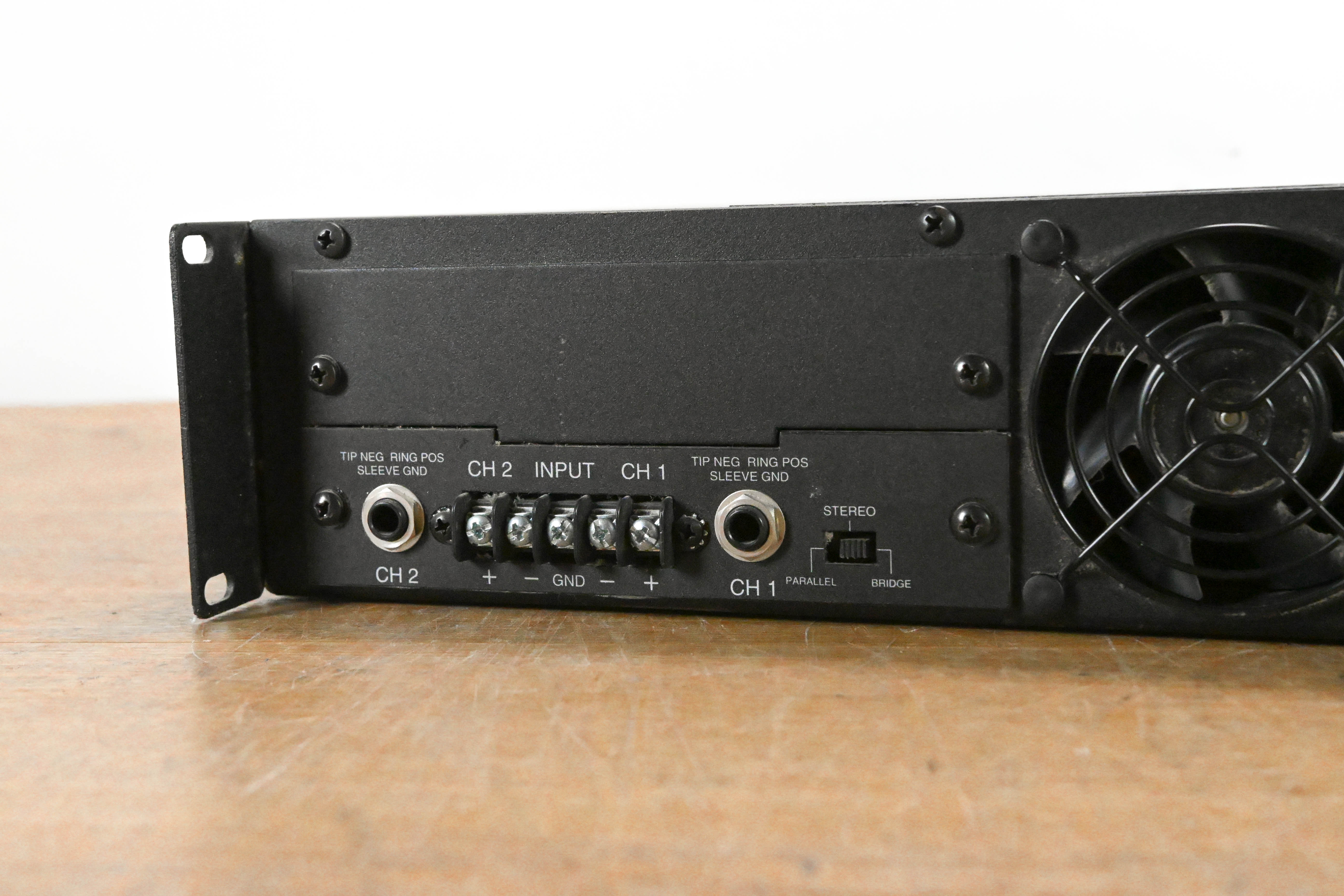 QSC MX 1500a 2-Channel Power Amplifier