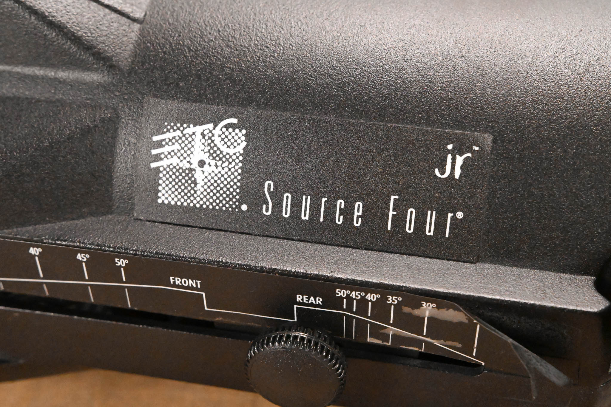 ETC Source Four Jr 25-50 Degree Zoom 575 Ellipsoidal Light