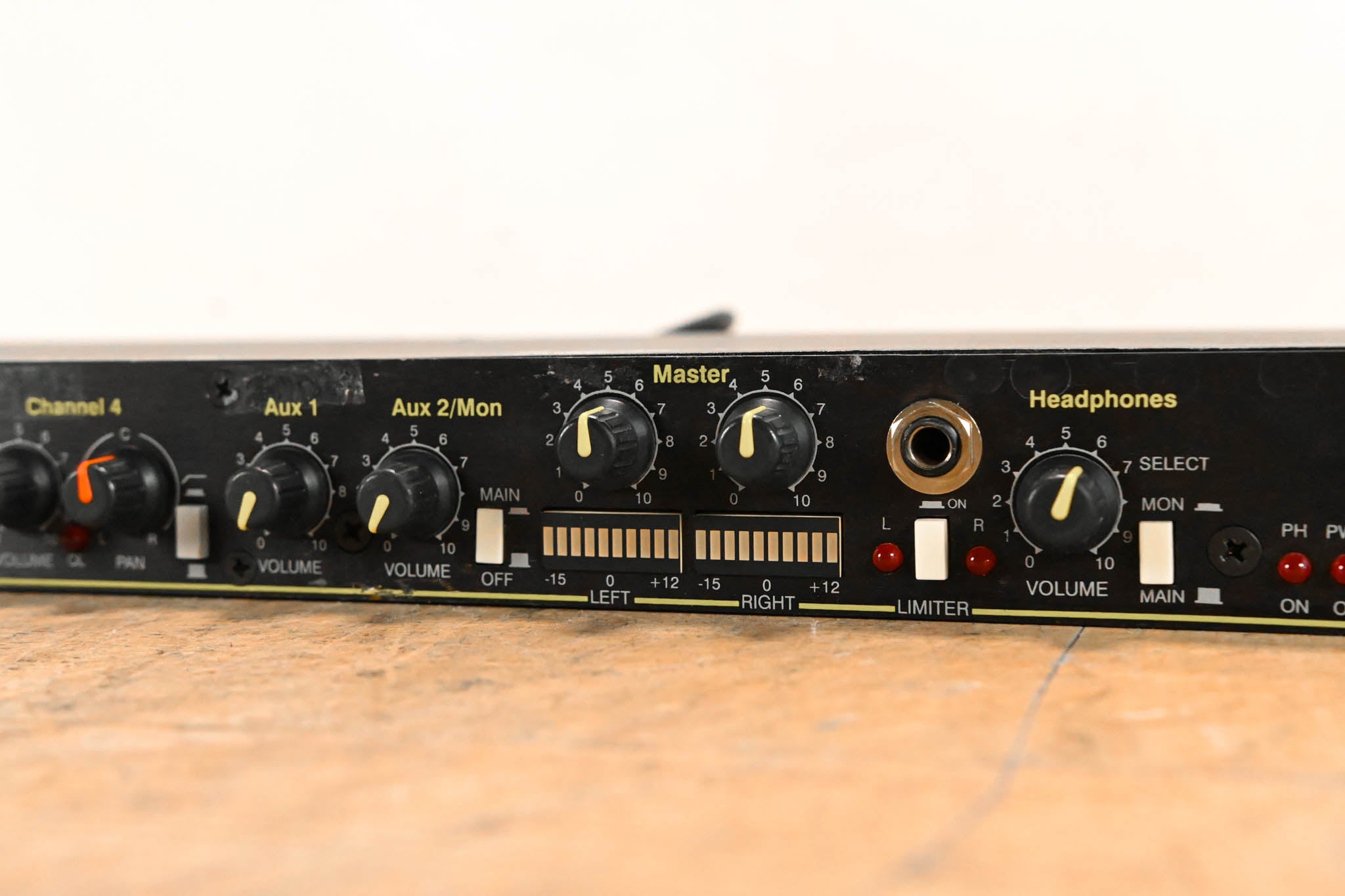 Whirlwind MIX-6 6-Channel Stereo Line Mixer