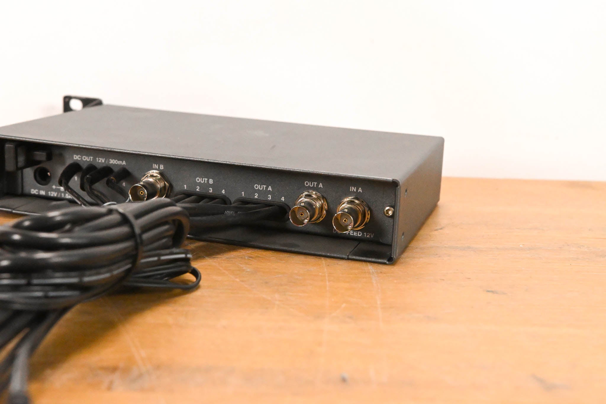 Sennheiser ASP 2 Antenna and Power Distribution System (NO POWER SUPPLY)