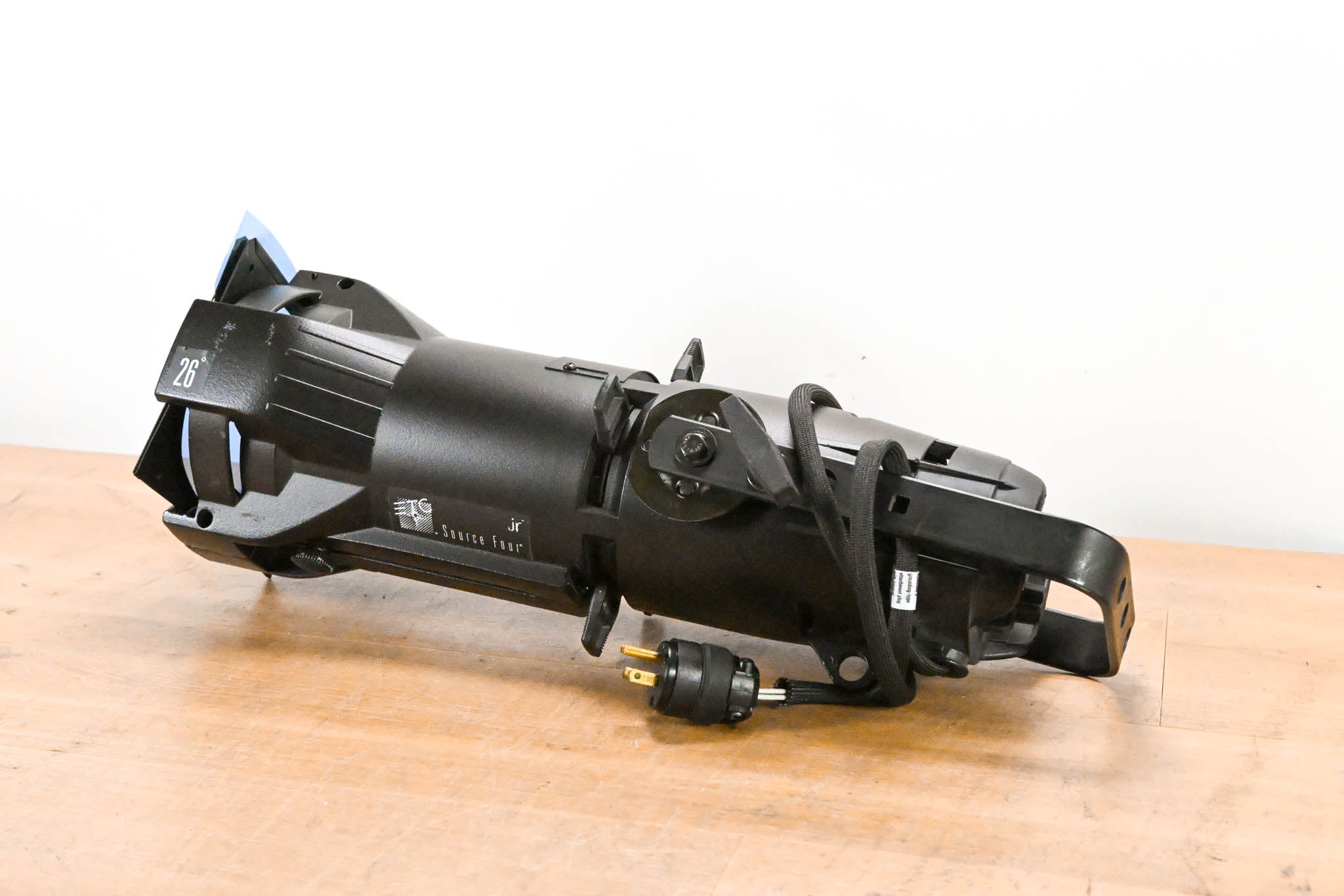 ETC Source Four Jr 26 Degree 575 Ellipsoidal Light