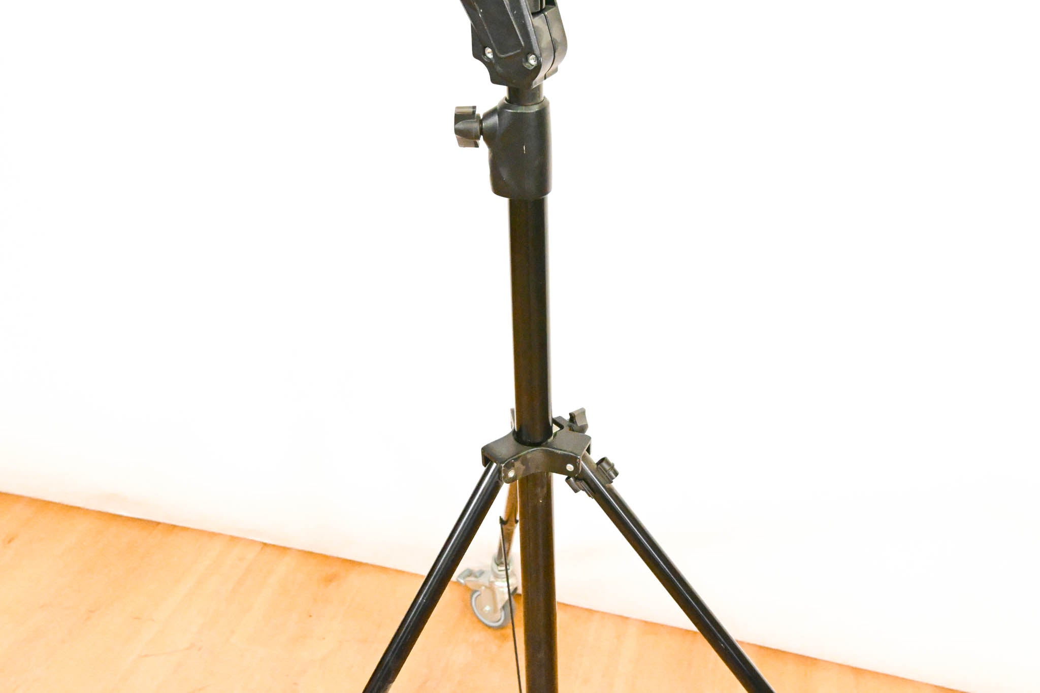 Manfrotto 420B Combi Boom Stand