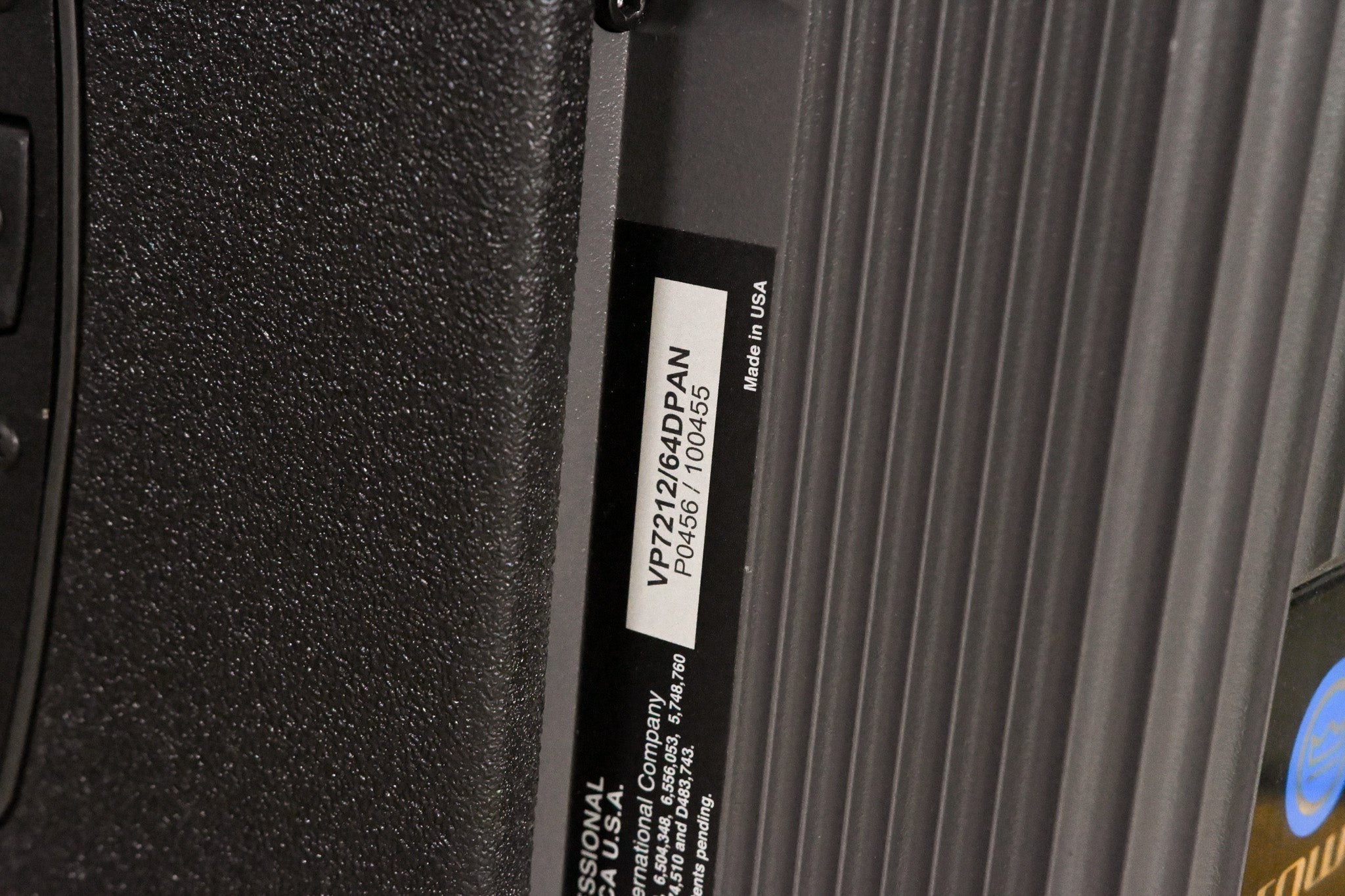 JBL VP7212/64DPAN Powered 12-inch Integrated Loudspeaker (PAIR)