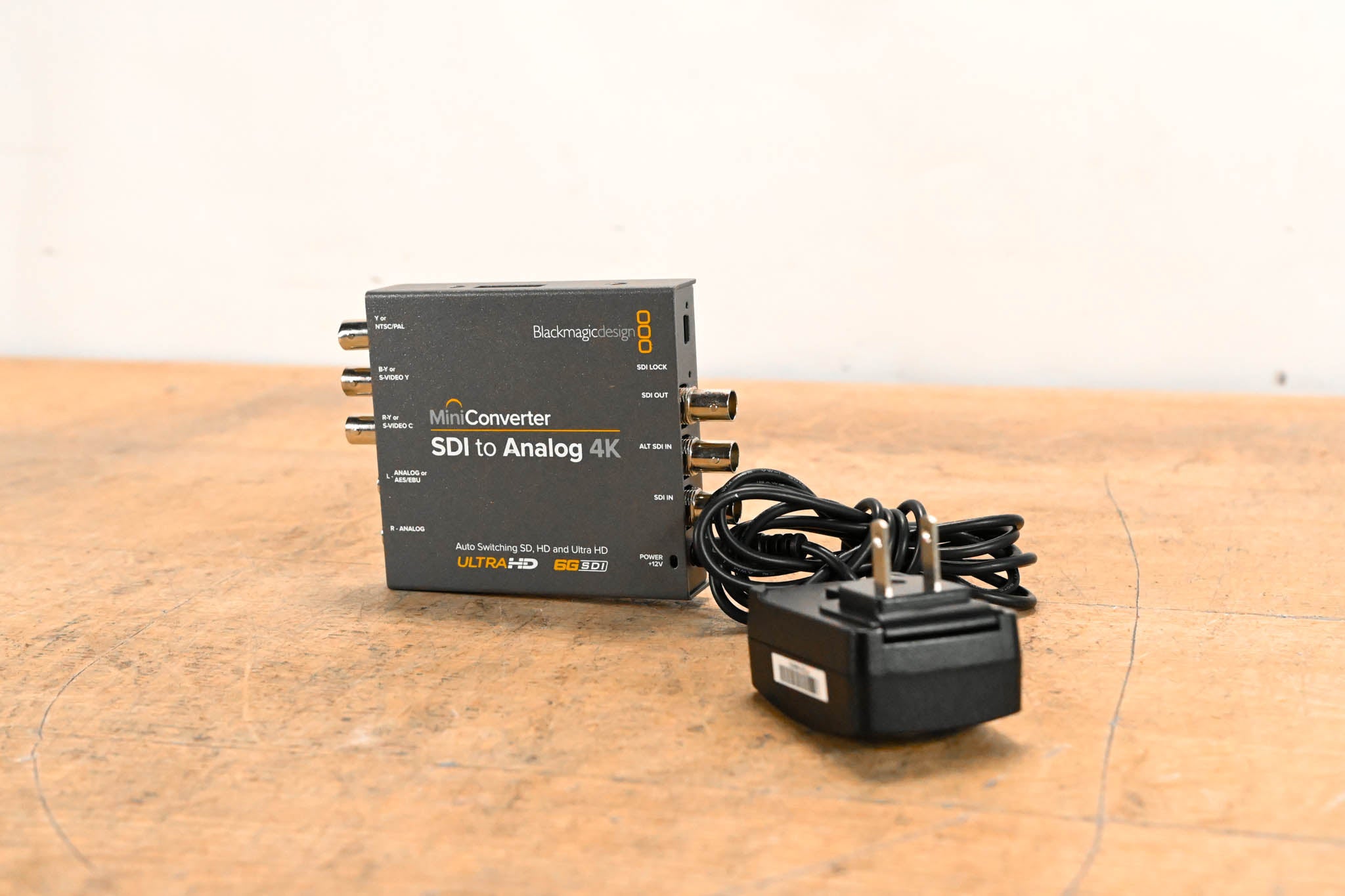 Blackmagic Design Mini Converter SDI to Analog 4K