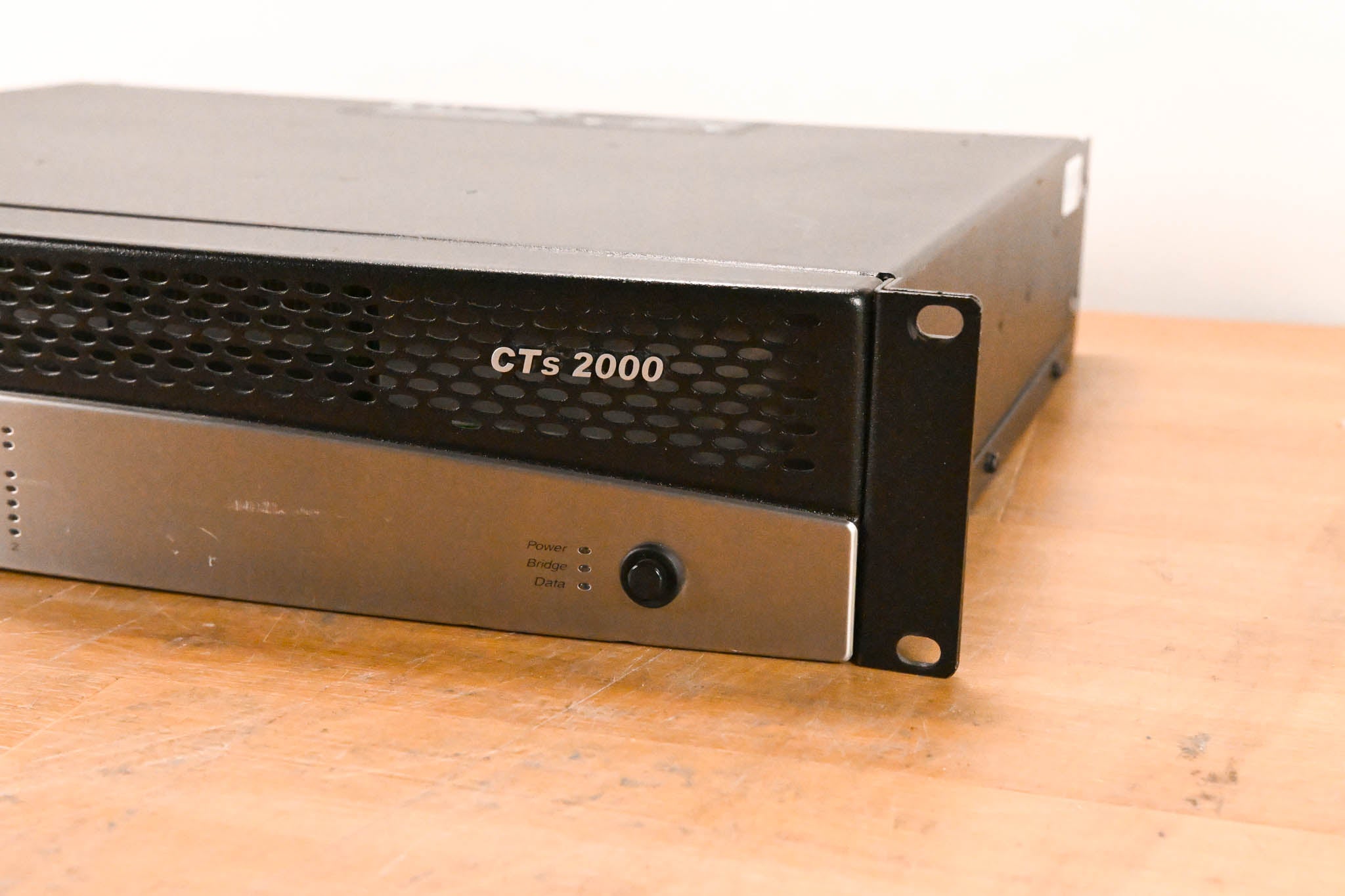 Crown CTs 2000 2-Channel 1000W Power Amplifier