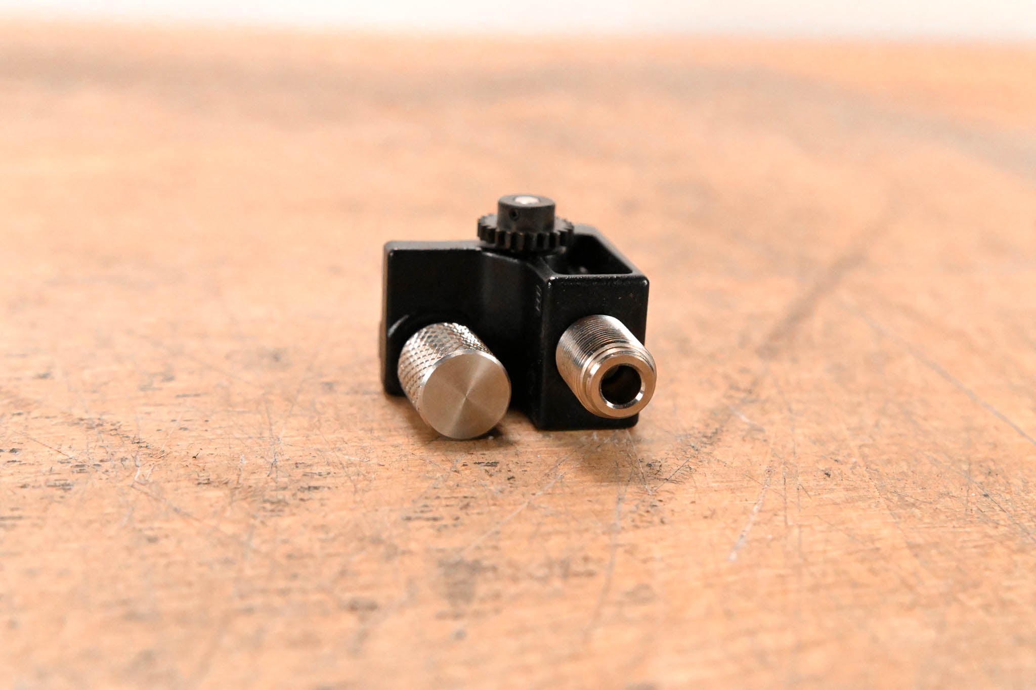 Fujinon FMM-6B Manual Focus Module for Fujinon ENG/EFP Lenses