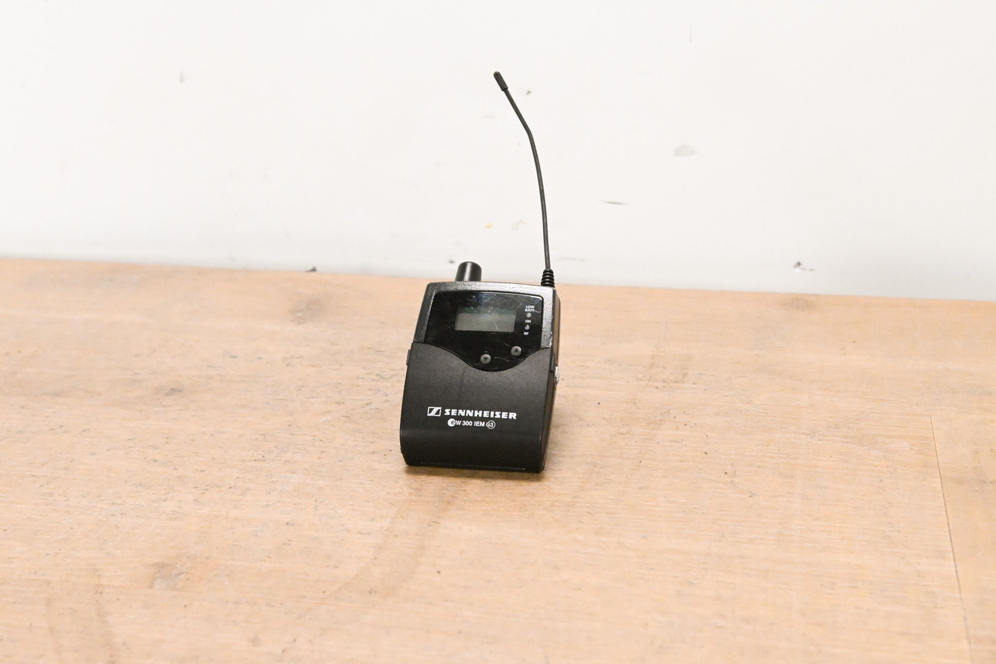 Sennheiser EK 300 IEM G3 Bodypack Wireless Receiver A Range: 516-558 MHz