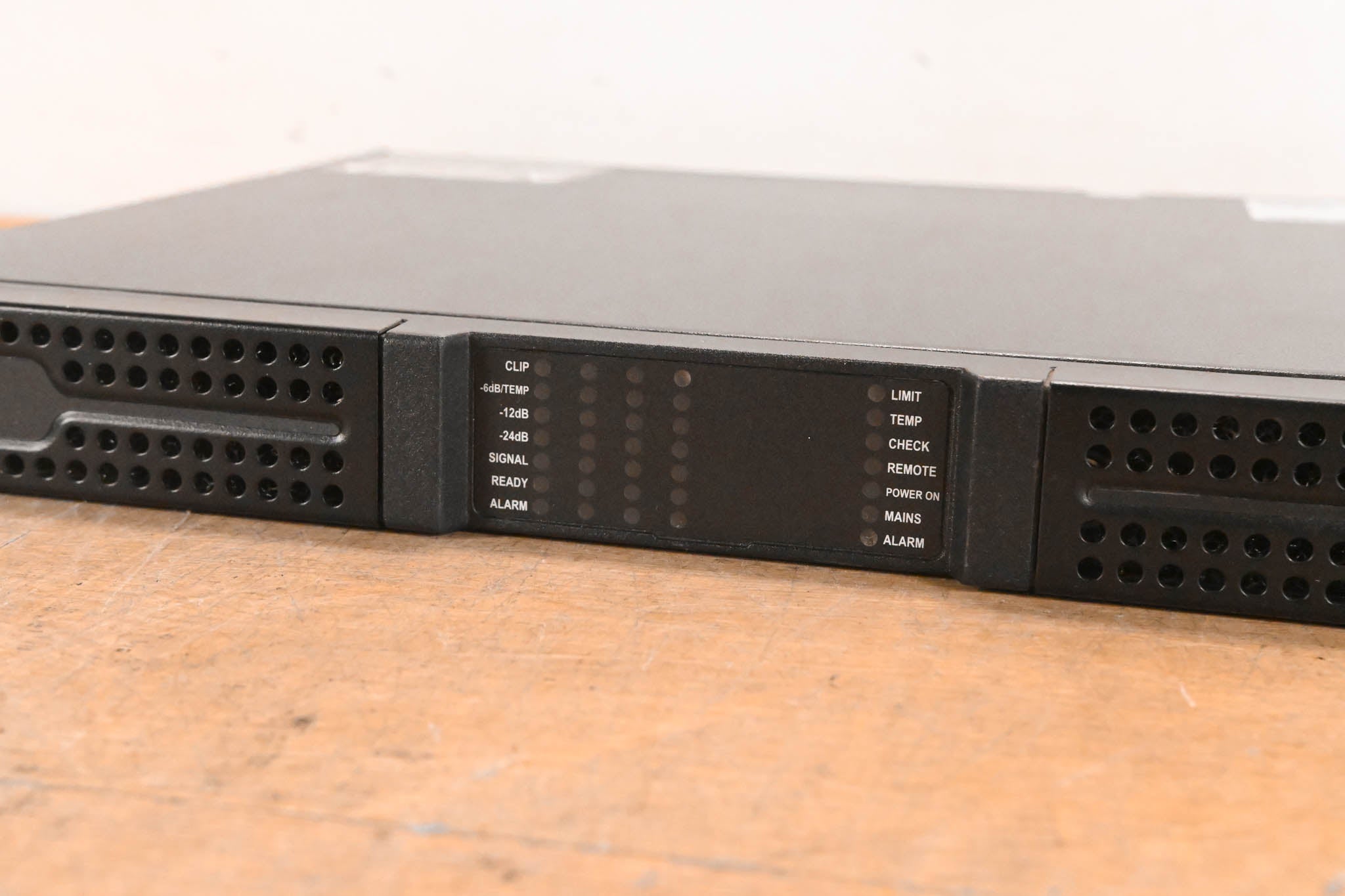 Void Bias Q2 4-Channel DSP Power Amplifier w/ Dante