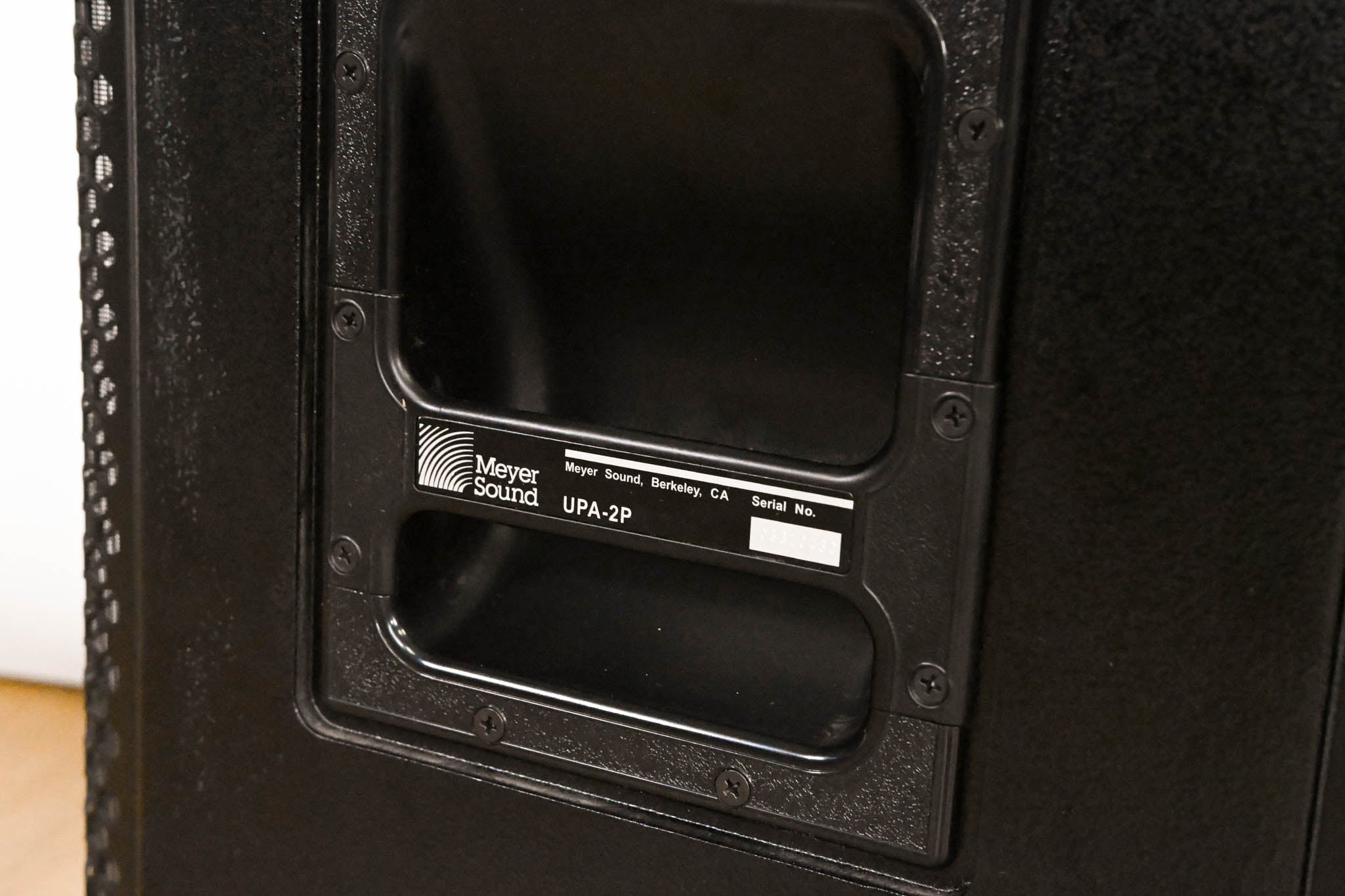 Meyer Sound UPA-2P Compact Narrow Coverage Loudspeaker