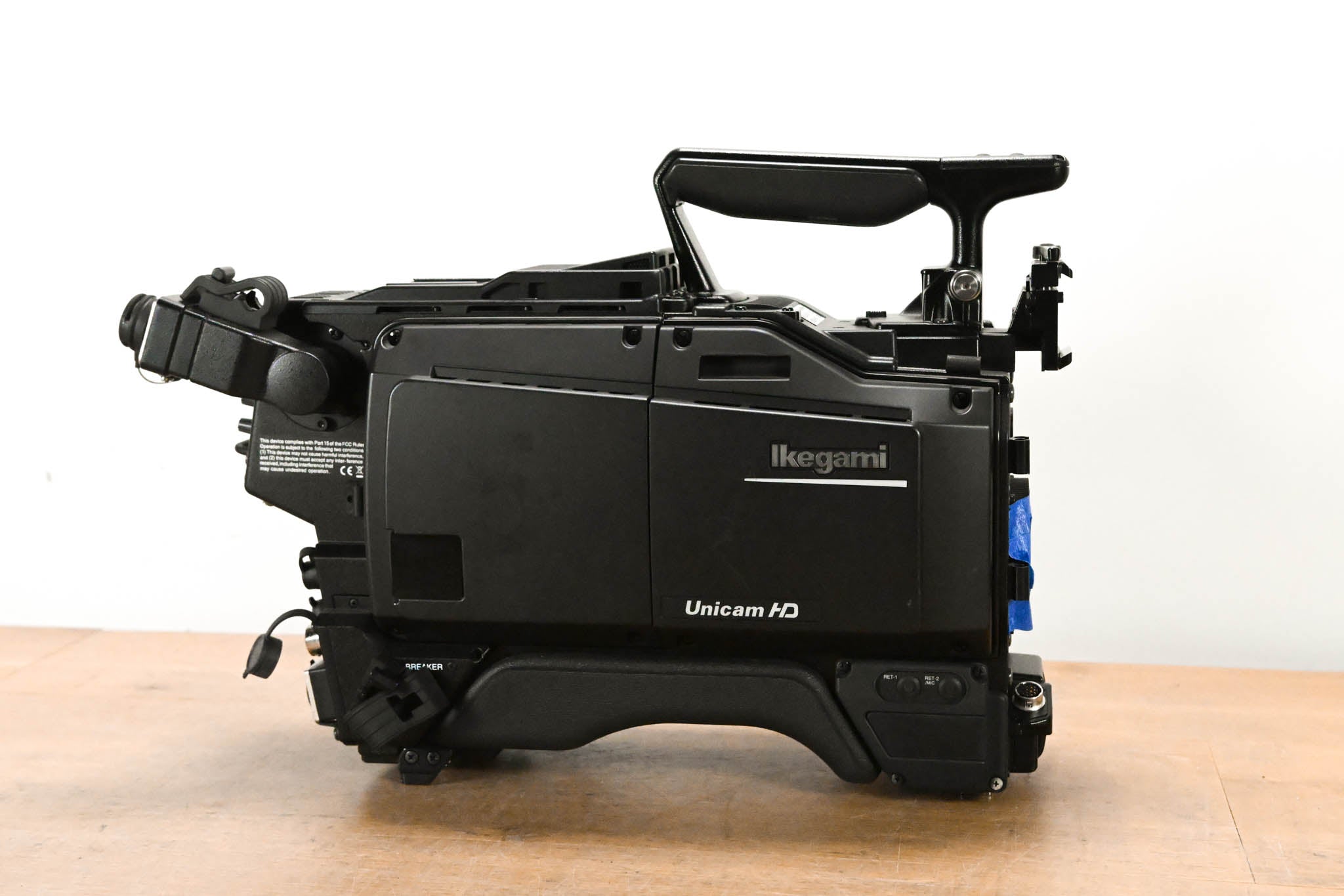 Ikegami HC-HD300 3-CMOS Full HD Camera w/ FA-300 Fiber Adapter