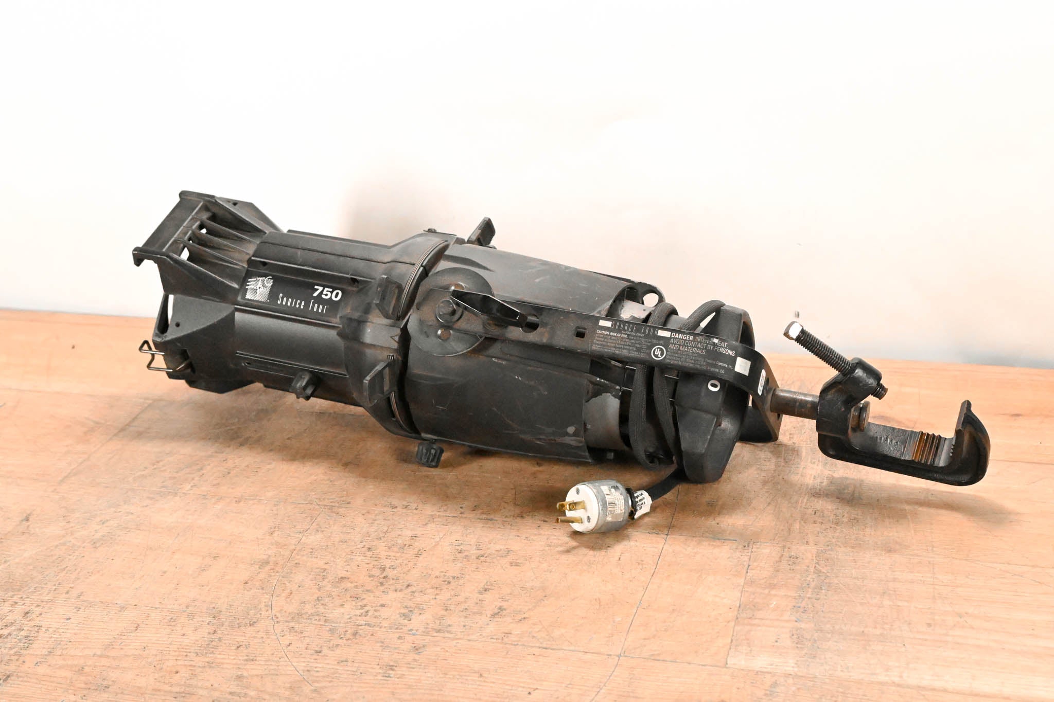 ETC Source Four 750 26 Degree Ellipsoidal Light
