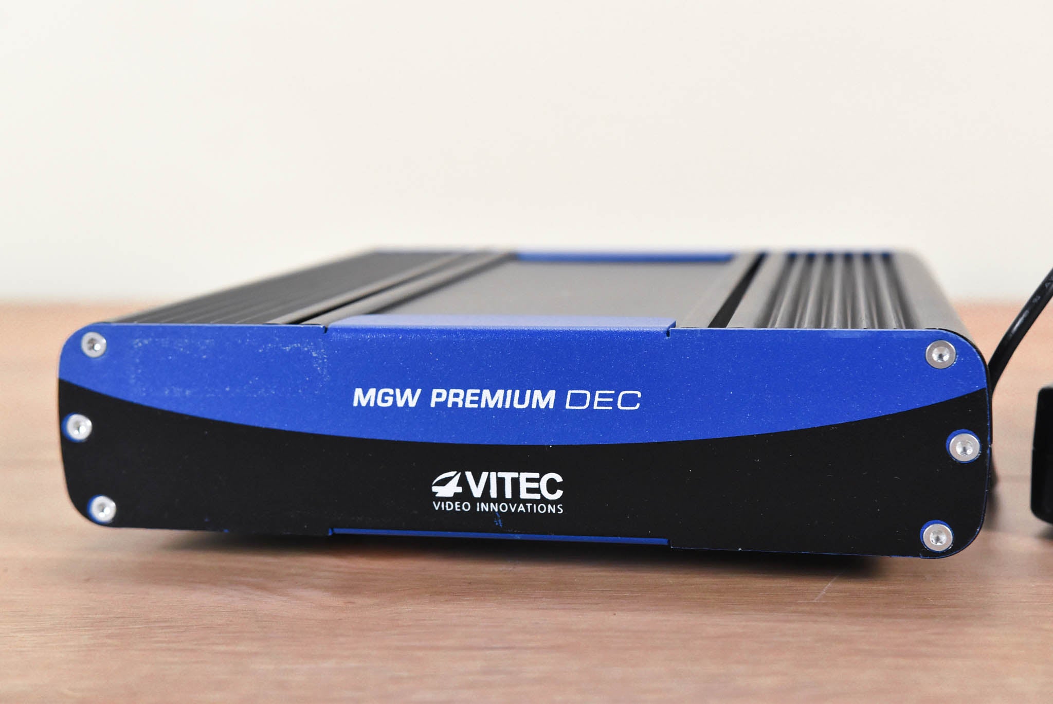 Vitec MGW Premium Decoder for HD/SD Video Streams