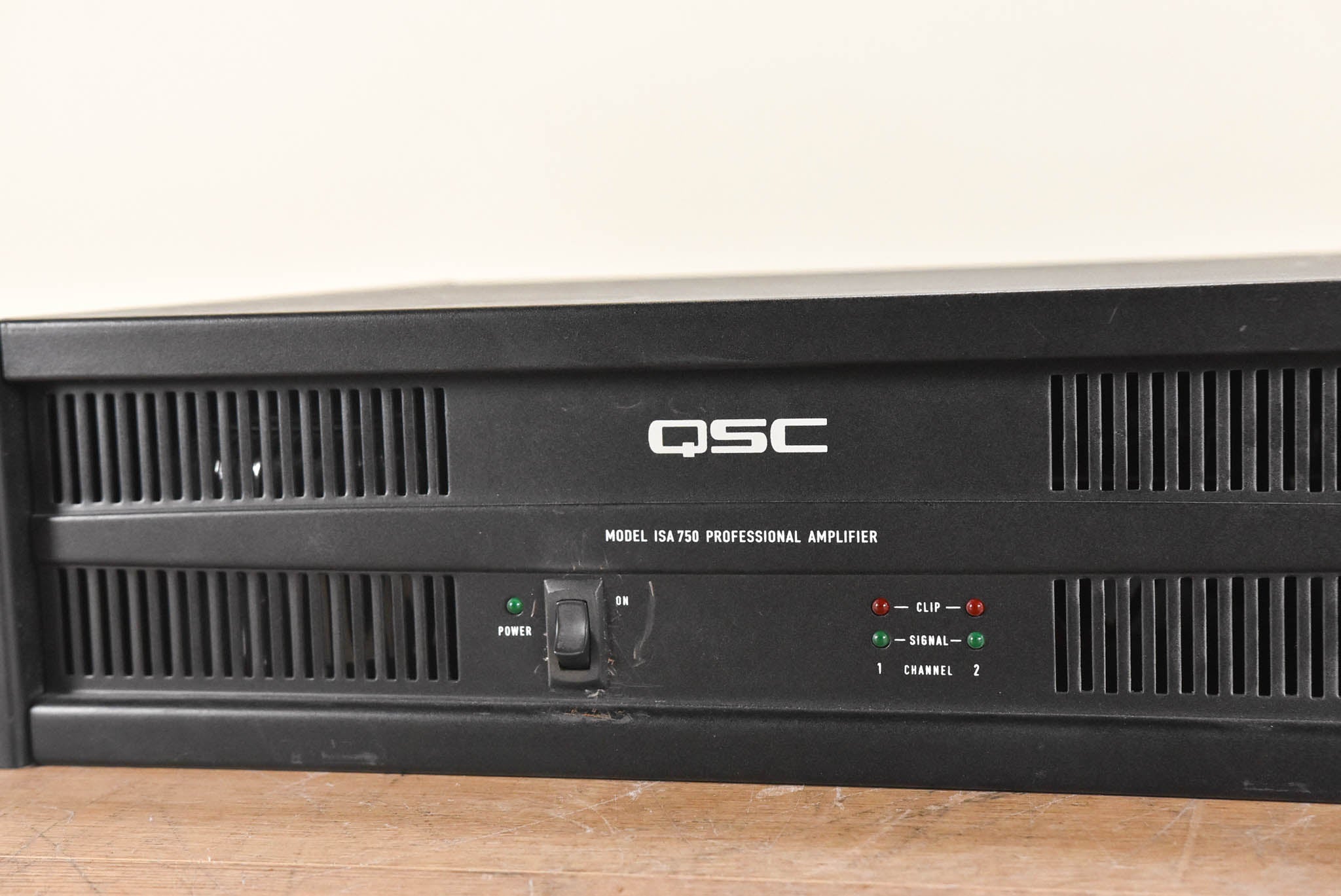 QSC ISA750 2-Channel Power Amplifier