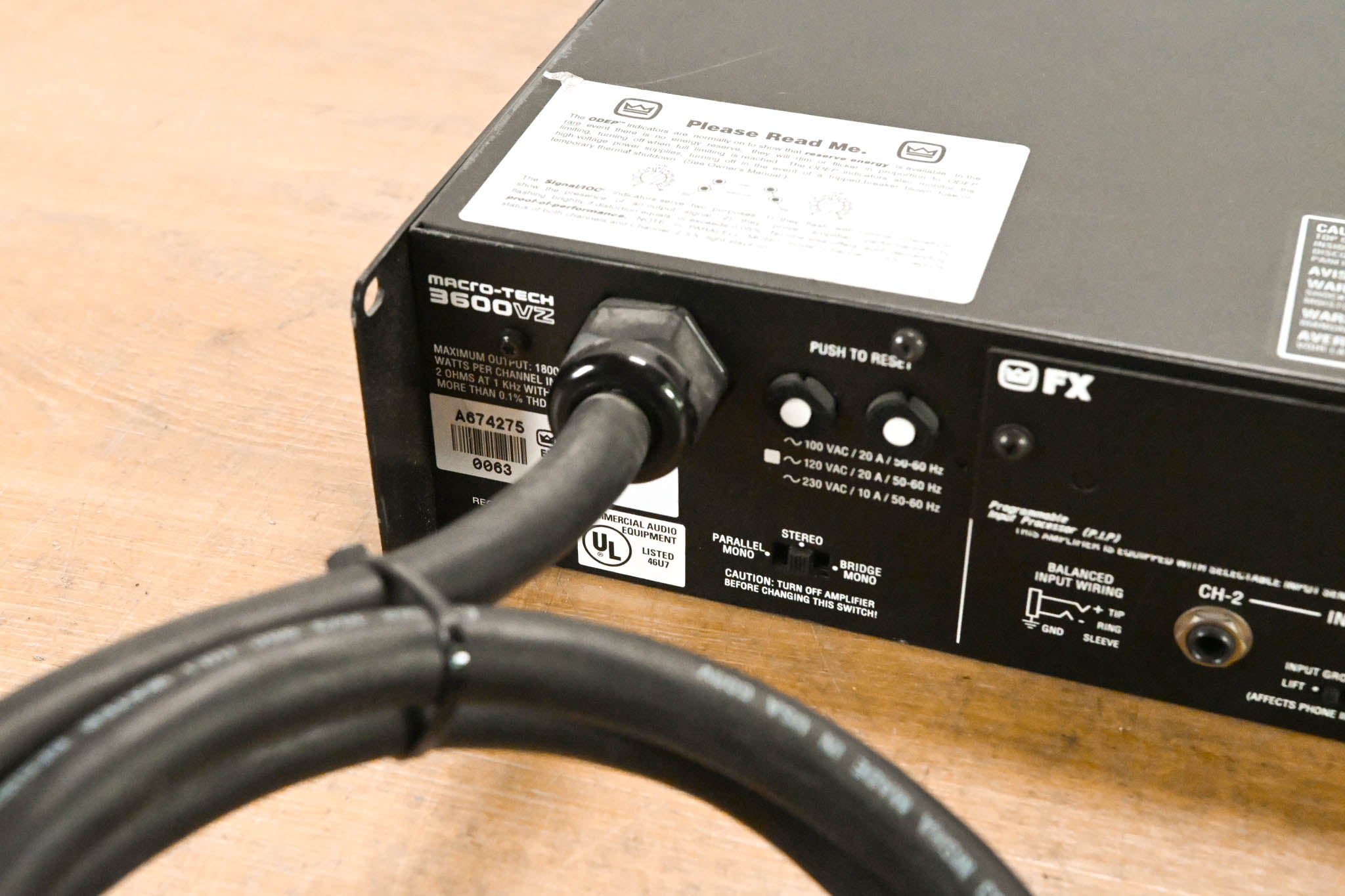 Crown Macro-Tech 3600VZ 2-Channel Power Amplifier