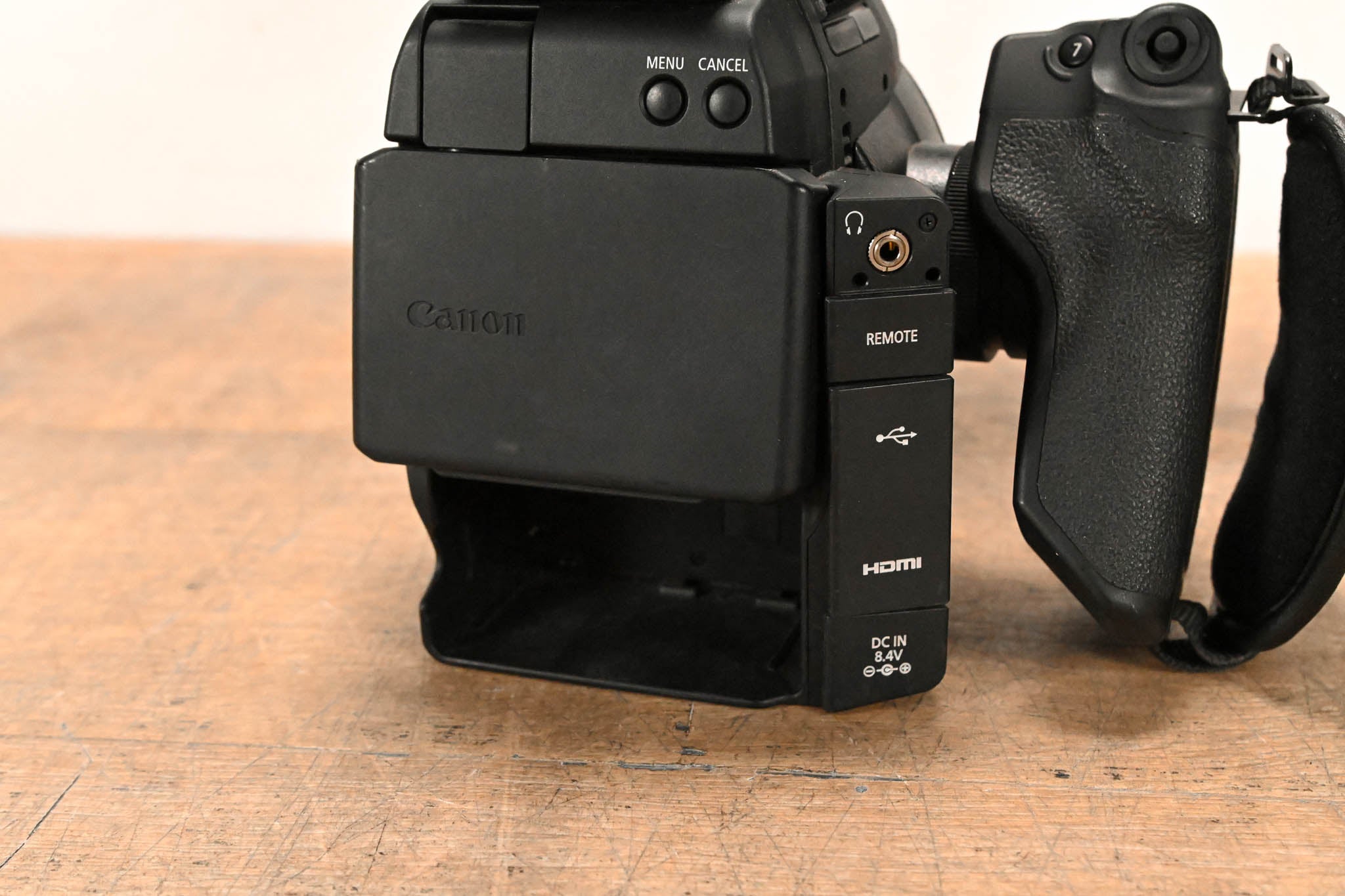 Canon EOS C100 Digital Cinema Camera