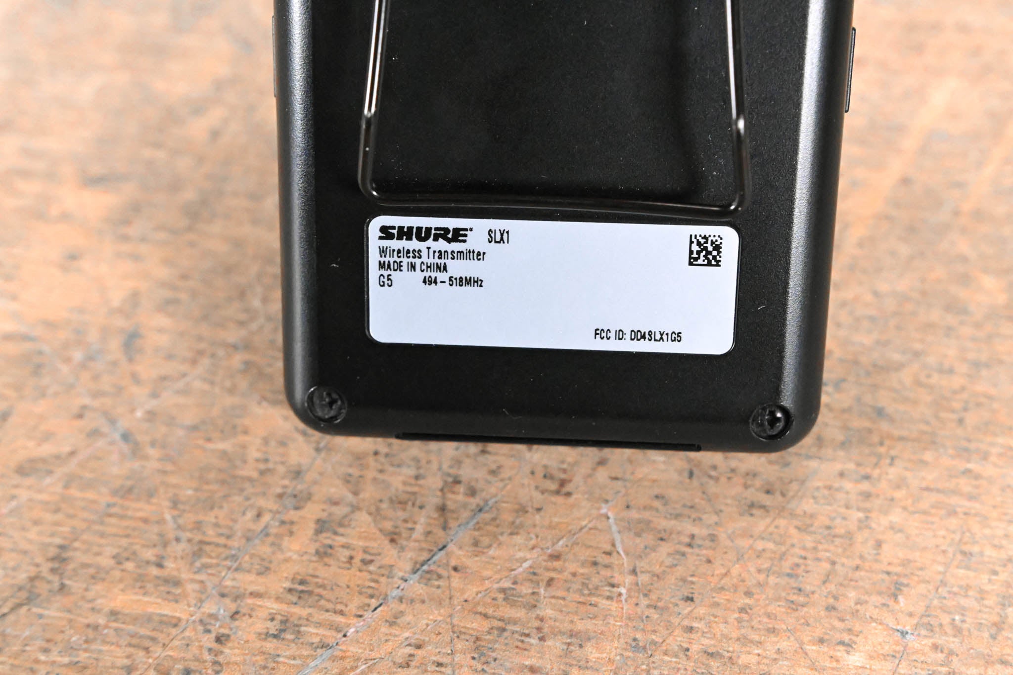 Shure SLX1 Wireless Bodypack Transmitter - G5 Band: 494-518 MHz