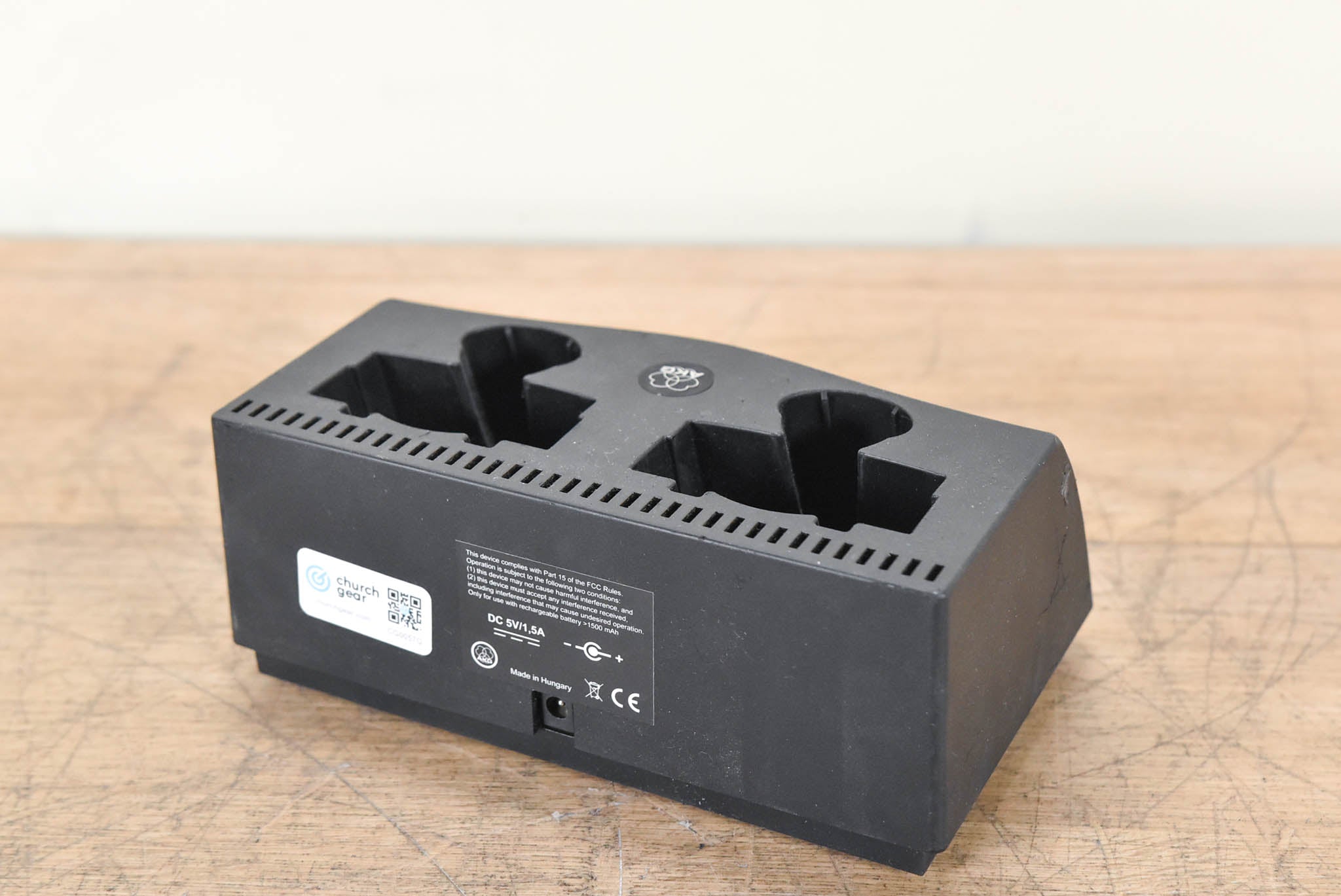 AKG CU400 Battery Charging Unit (NO POWER SUPPLY)