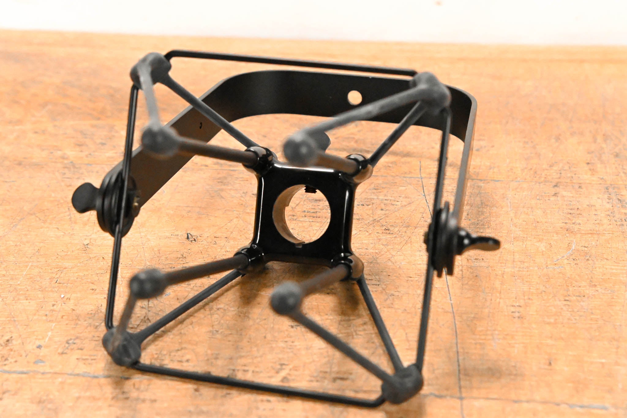Electro-Voice (EV) 309A Shock Mount