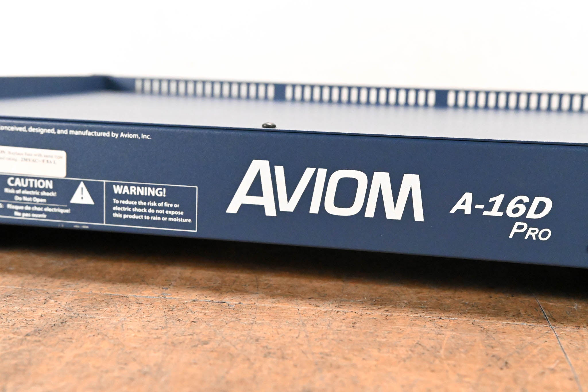 Aviom A-16D Pro A-Net Distributor