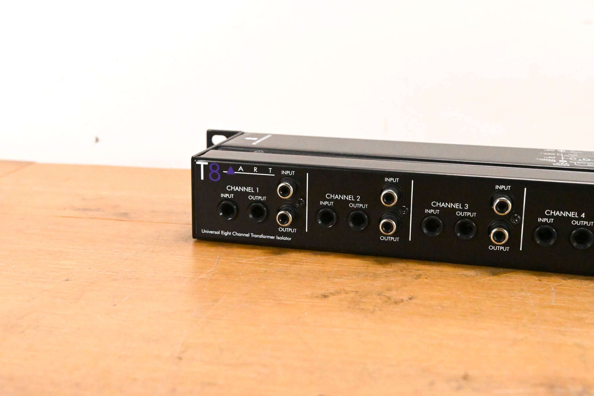 ART T8 8-Channel Transformer/Isolator