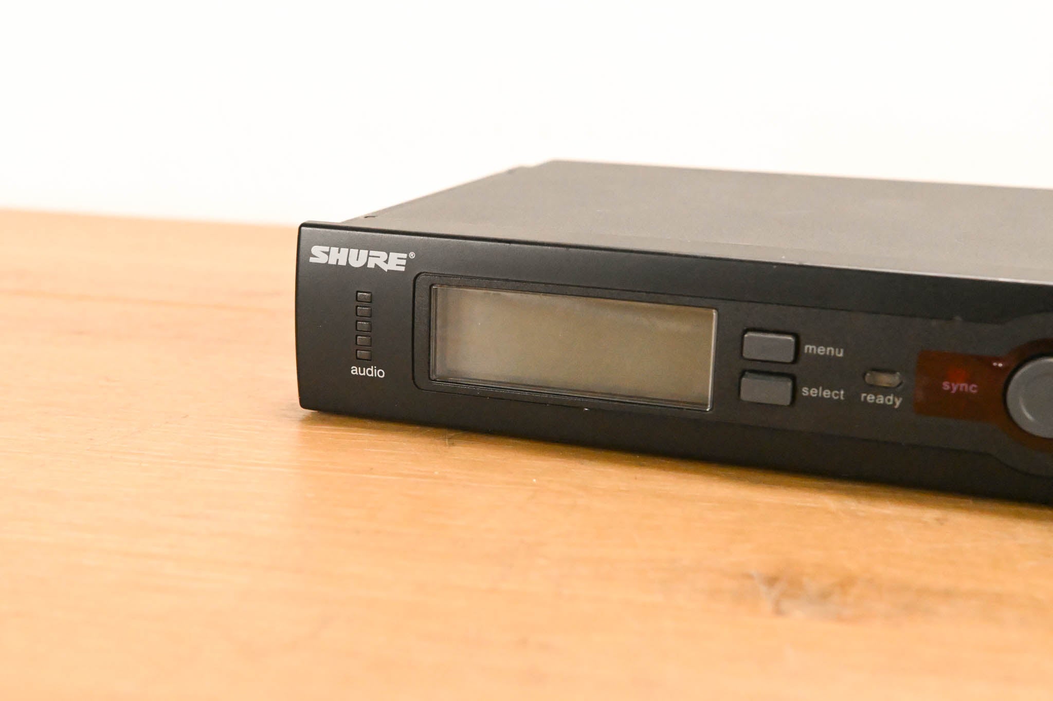 Shure SLX14 Bodypack Wireless System - J3 Band (NO POWER SUPPLY)