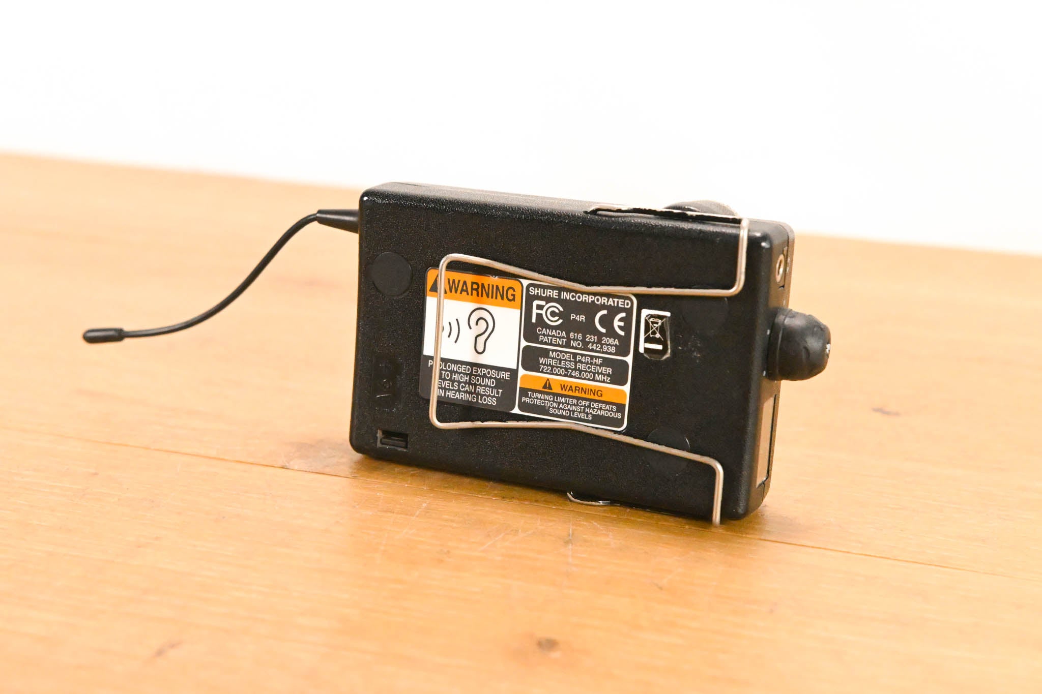 Shure PSM 400 In-Ear Monitoring System - 722-746 MHz (NO POWER SUPPLY)