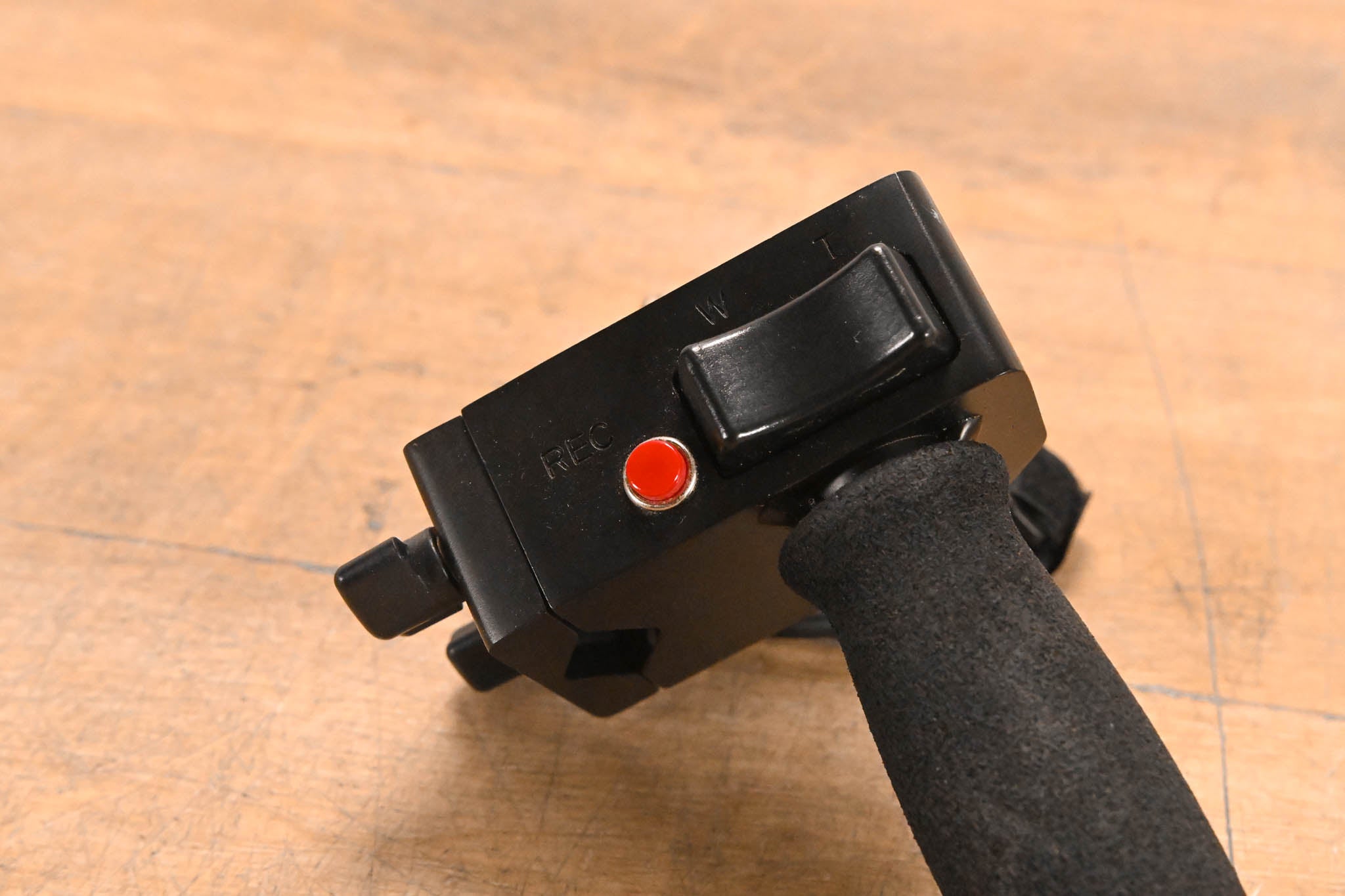 VariZoom VZ-PRO-F 8-pin Fujinon Zoom Control