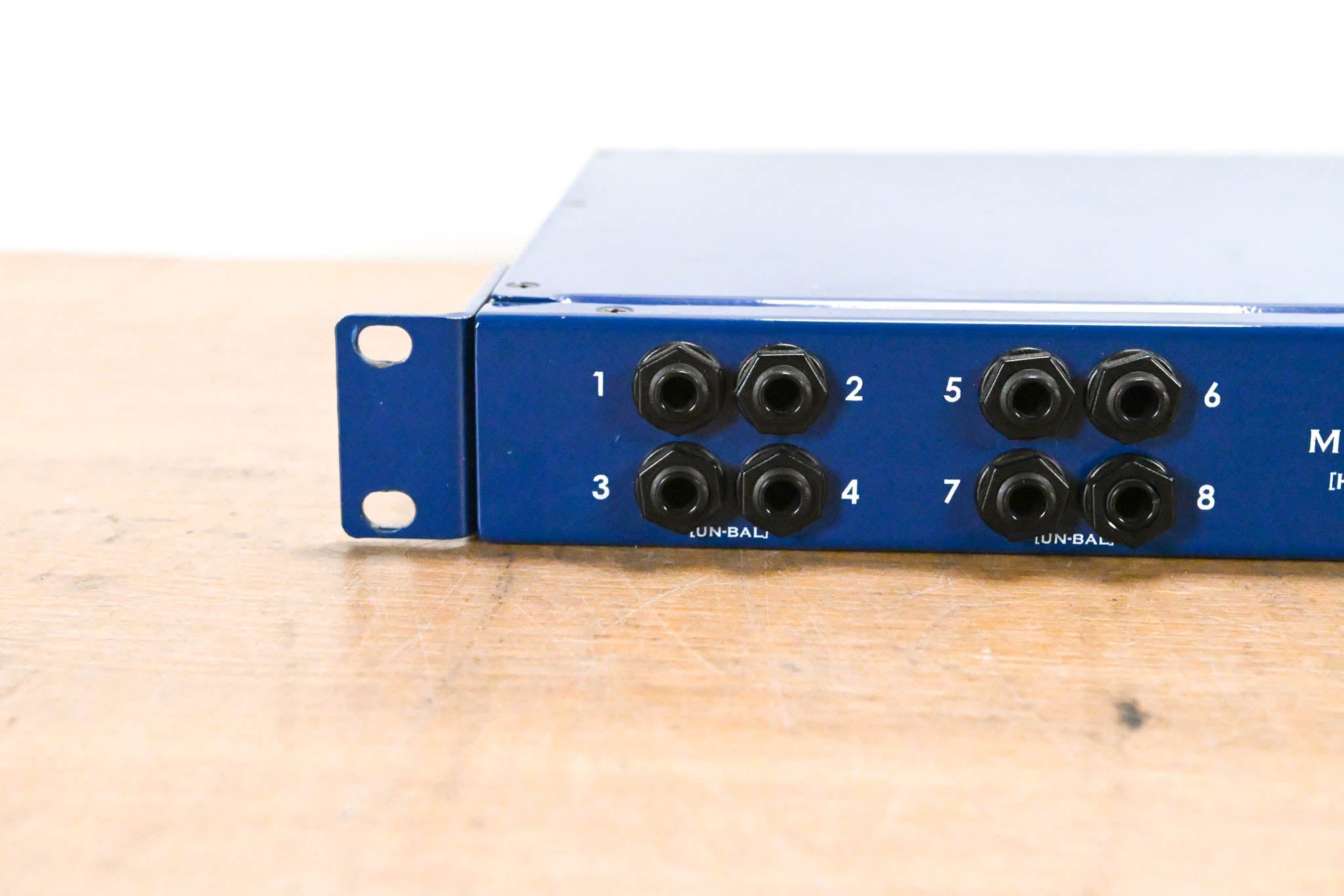 Mamba MMX16/8 MIX In-Ear Monitor Mix System