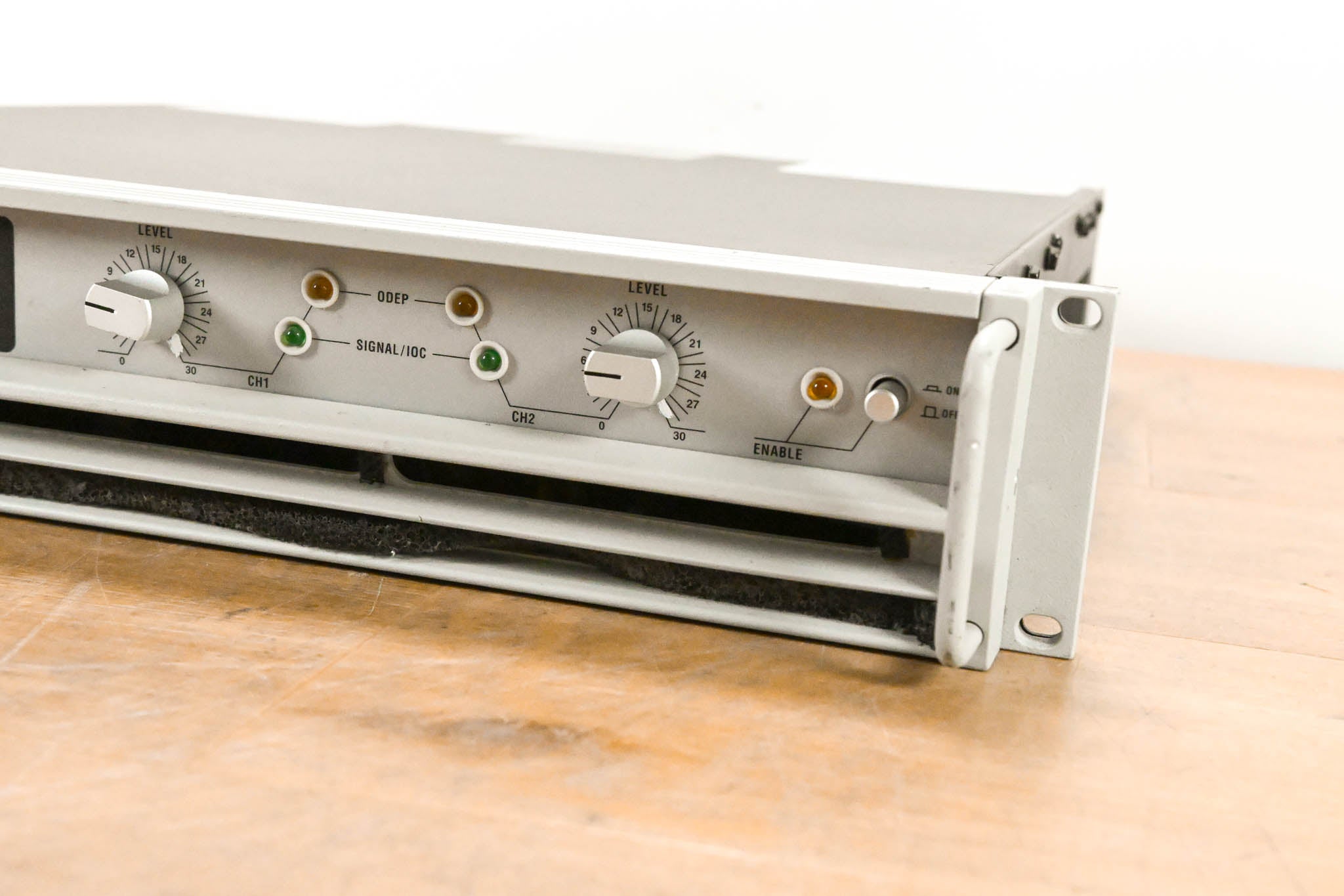 Crown Macro-Tech 3600VZ 2-Channel Power Amplifier