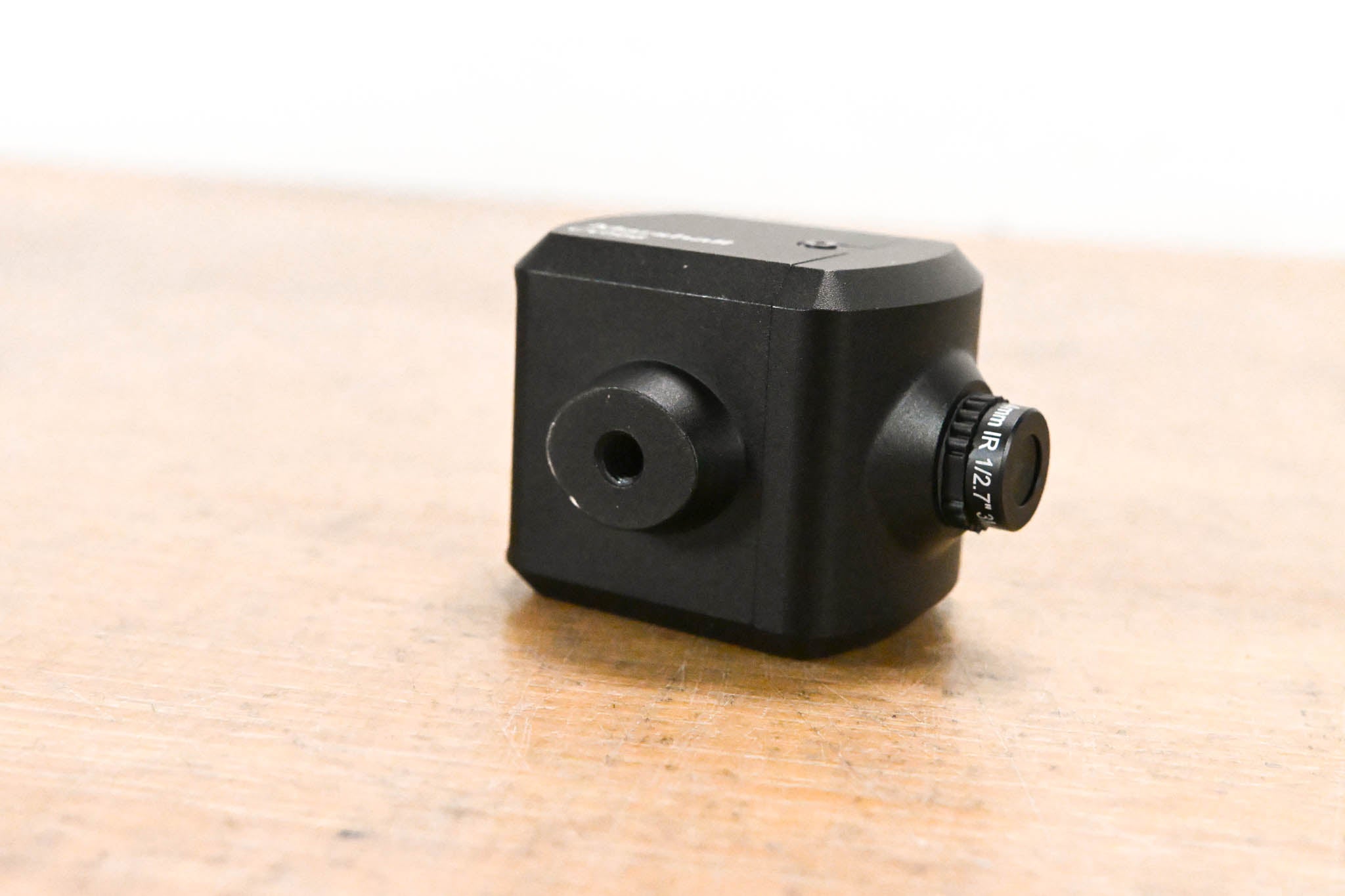 Marshall CV566 Micro Genlock Camera (3GSDI/HDMI)