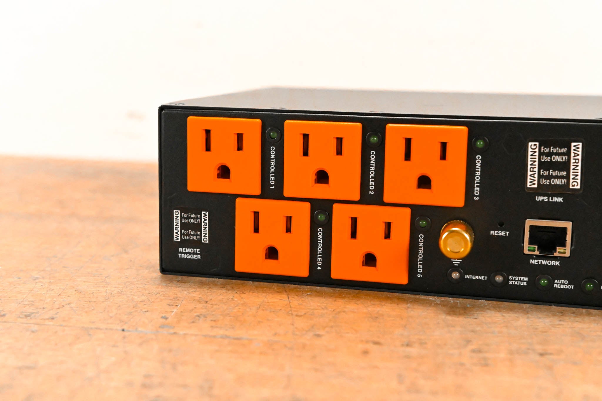 WattBox WB-300VB-IP-5 IP Power Conditioner WB357 - 5 Outlets