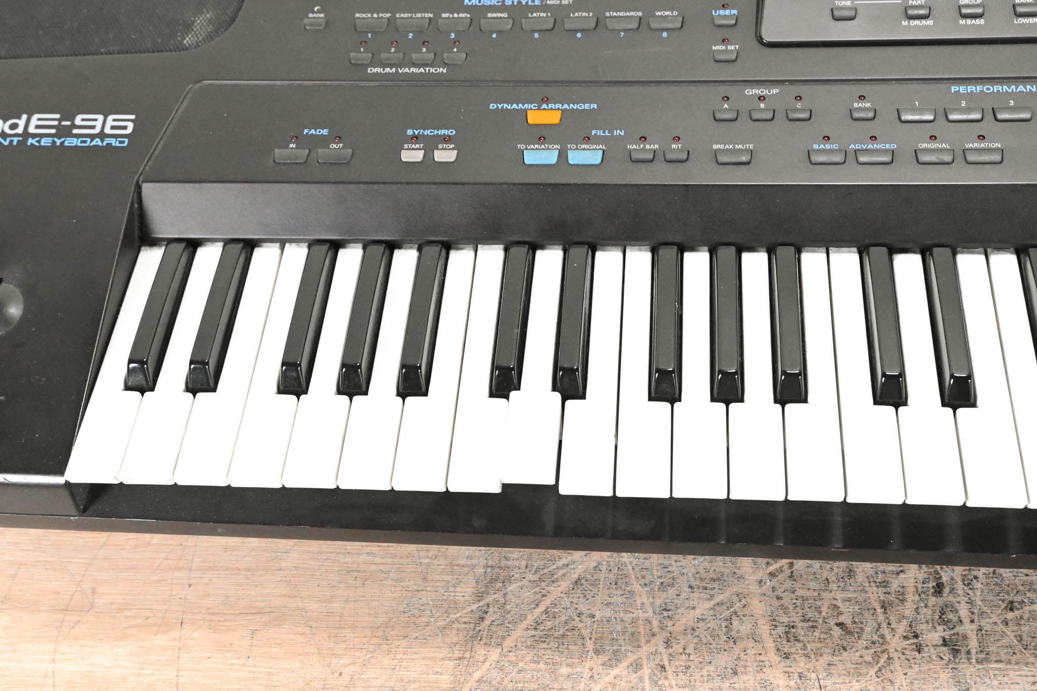 Roland E-96 61-Key Intelligent Synthesizer