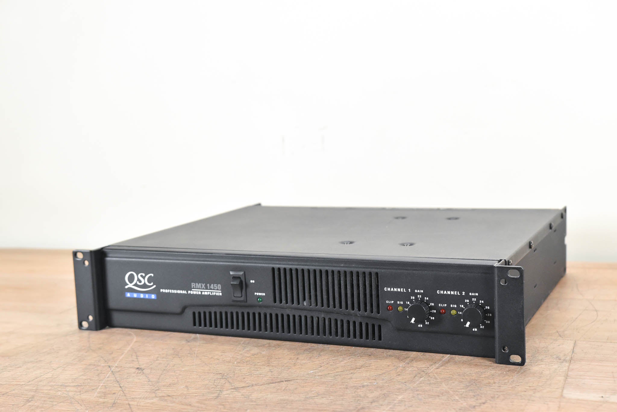 QSC RMX1450 2-Channel Power Amplifier