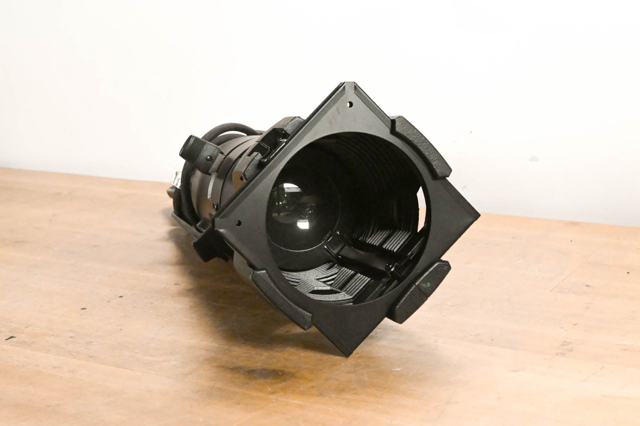 ETC Source Four Jr 26 Degree 575 Ellipsoidal Light