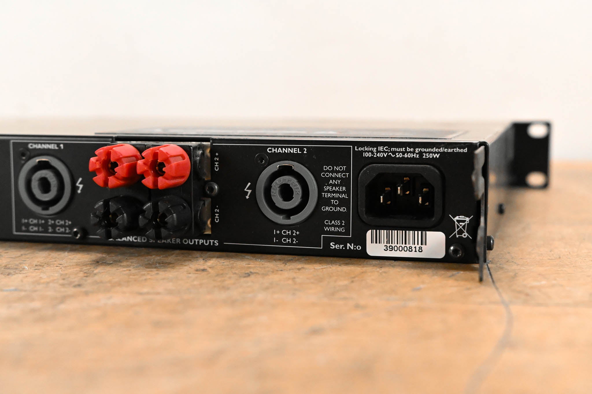 Lab Gruppen IPD 1200 1200W 2-Channel DSP-Controlled Power Amplifier