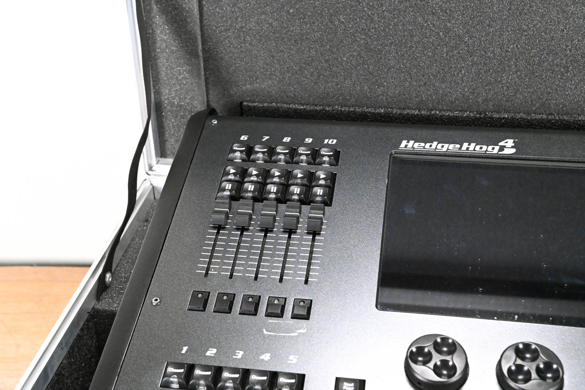 High End Systems HedgeHog 4N Lighting Console with Case