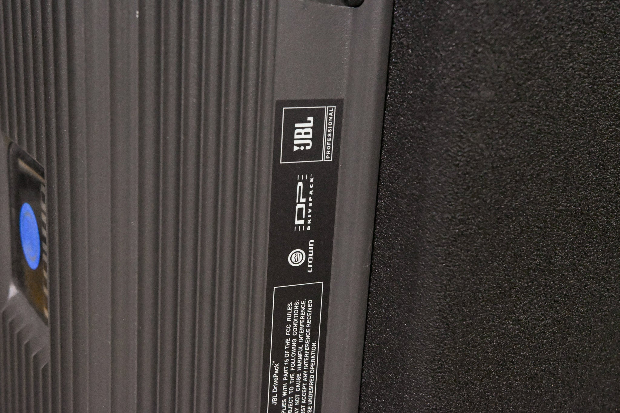 JBL VT4882DP Powered Dual 15" VerTec Line Array Subwoofer