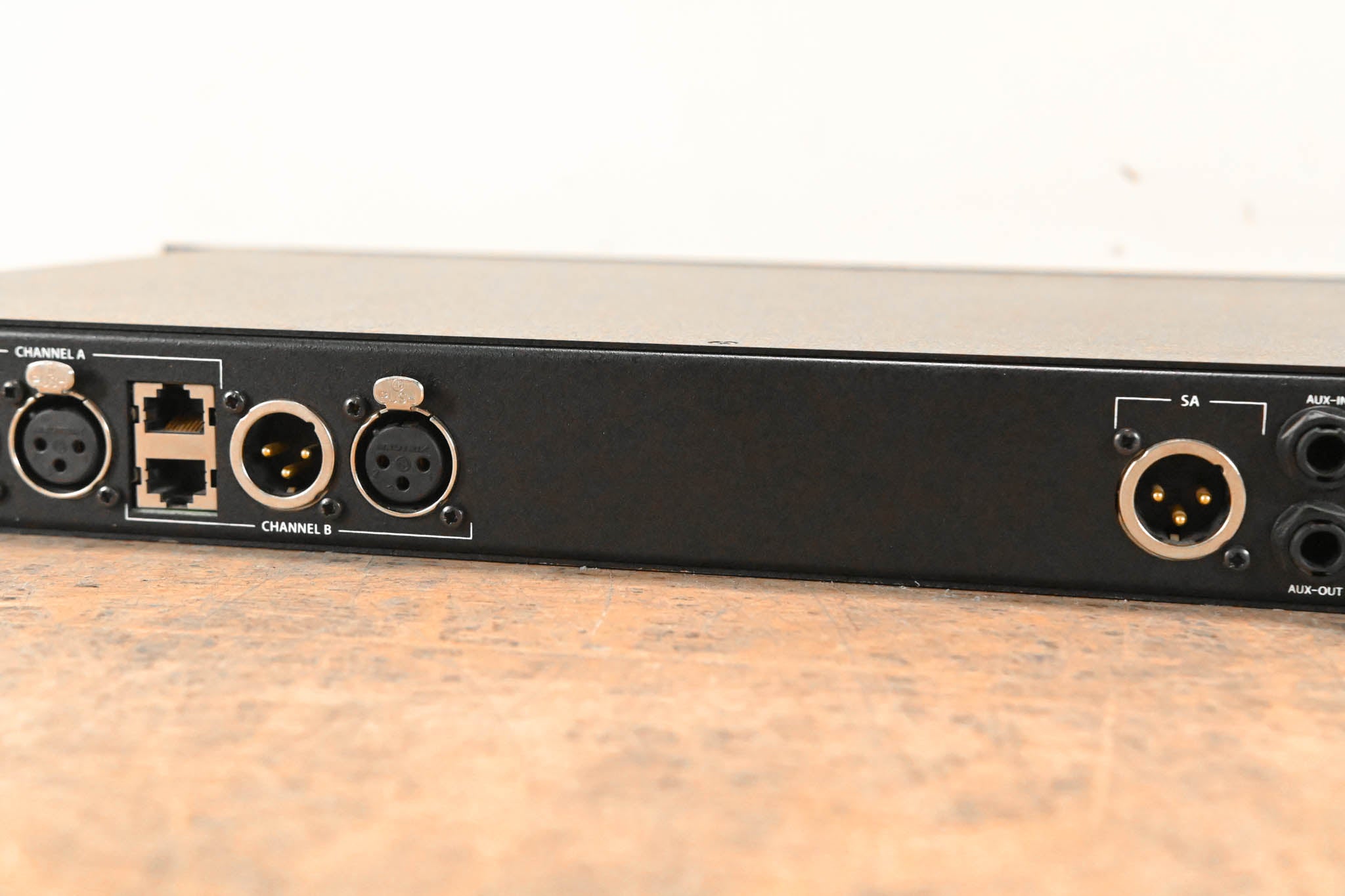 Clear-Com CM-222 Tempest 2.4 GHz 2-Channel Base Station
