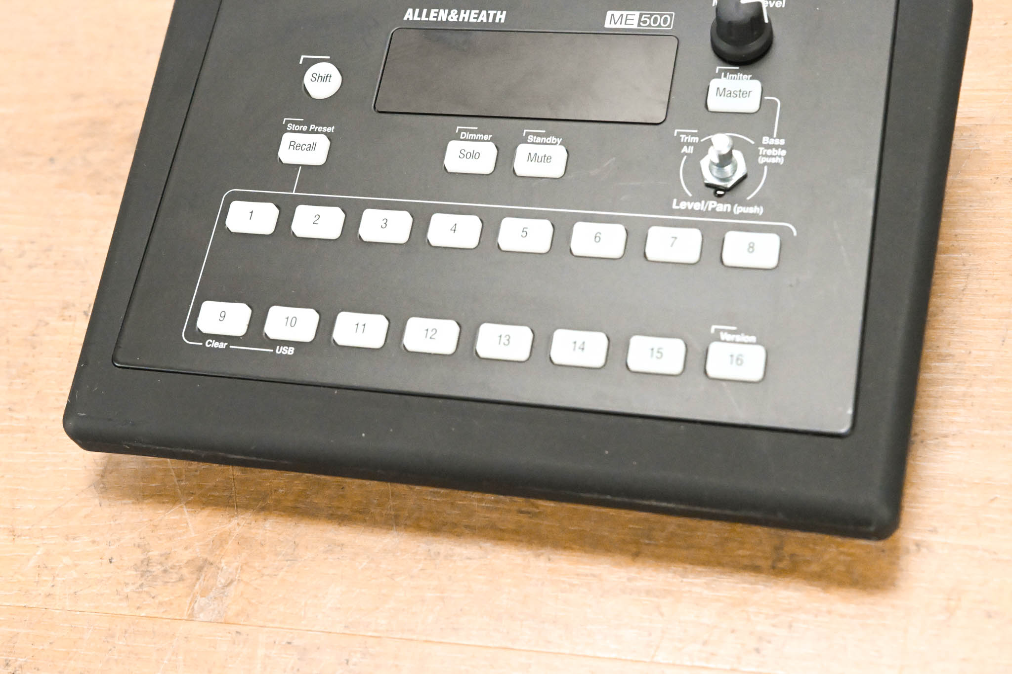 Allen & Heath ME-500 16-Channel Personal Mixer