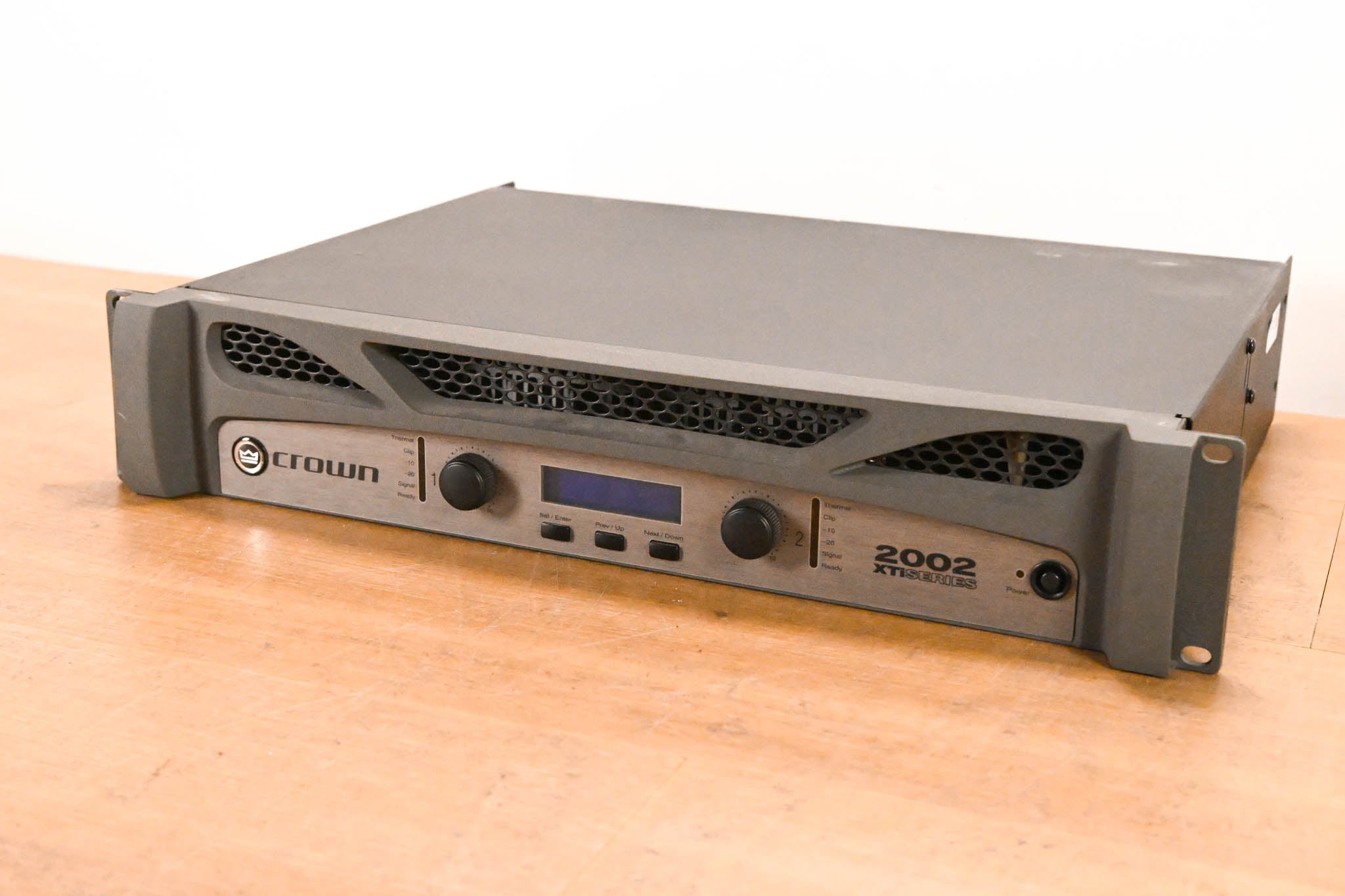 Crown XTi 2002 2-Channel Power Amplifier