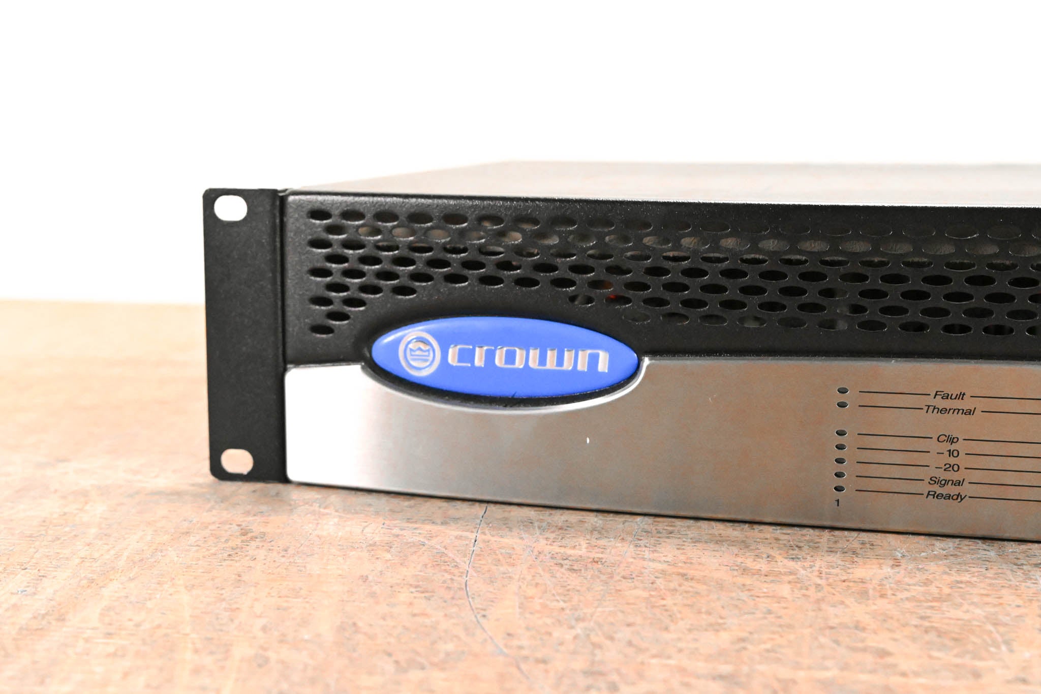 Crown CTs 600 Two-Channel 300W Power Amplifier
