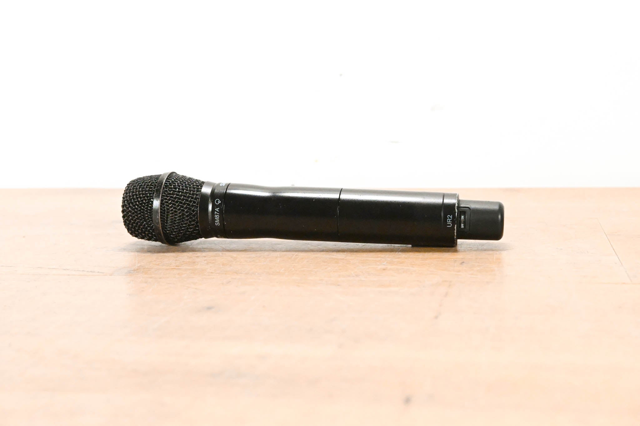 Shure UR2/SM87A Handheld Transmitter with SM87A Capsule - H4 Band