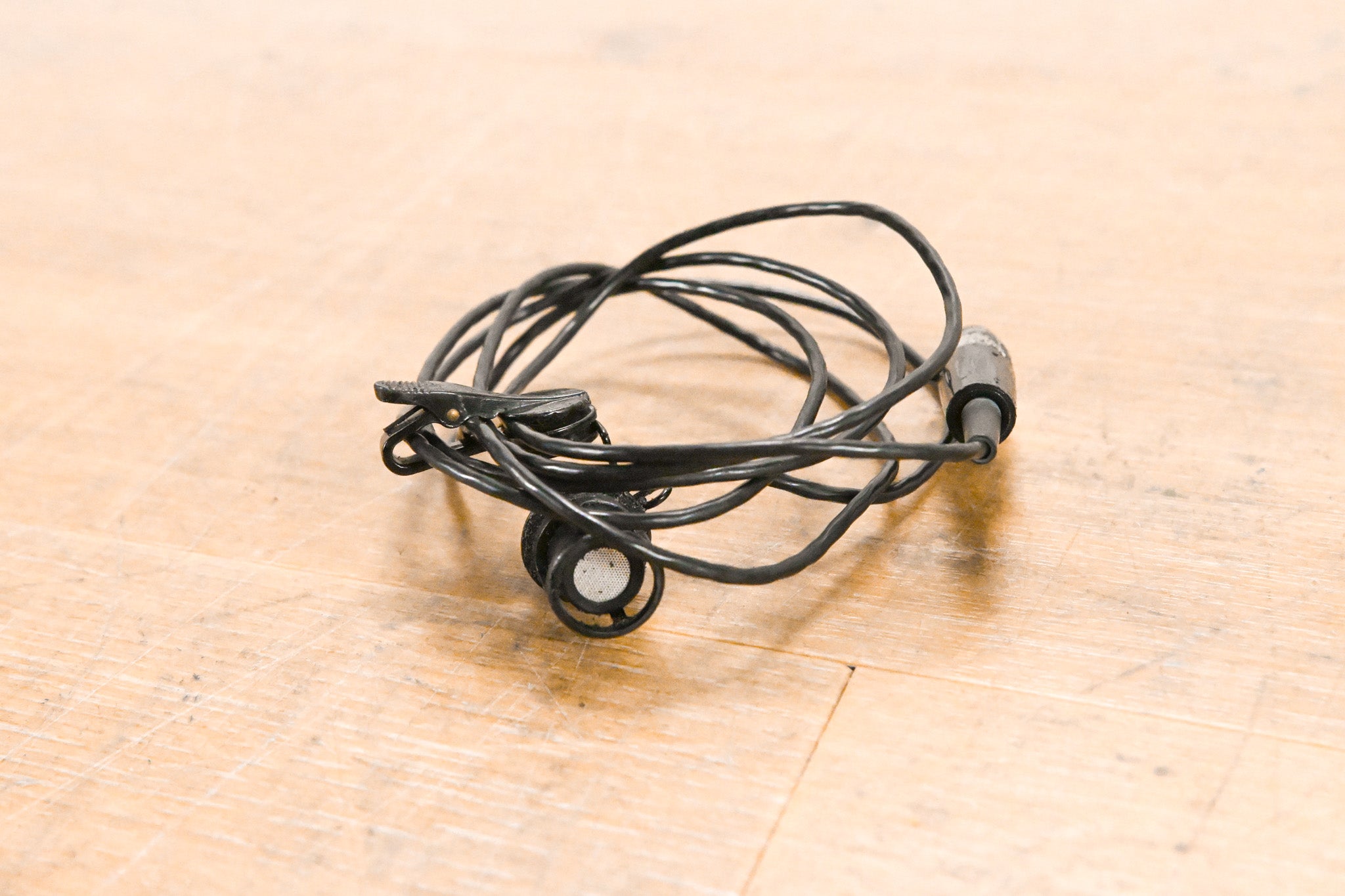 Shure WL184 Supercardioid Lavalier Microphone with TA4F Connector