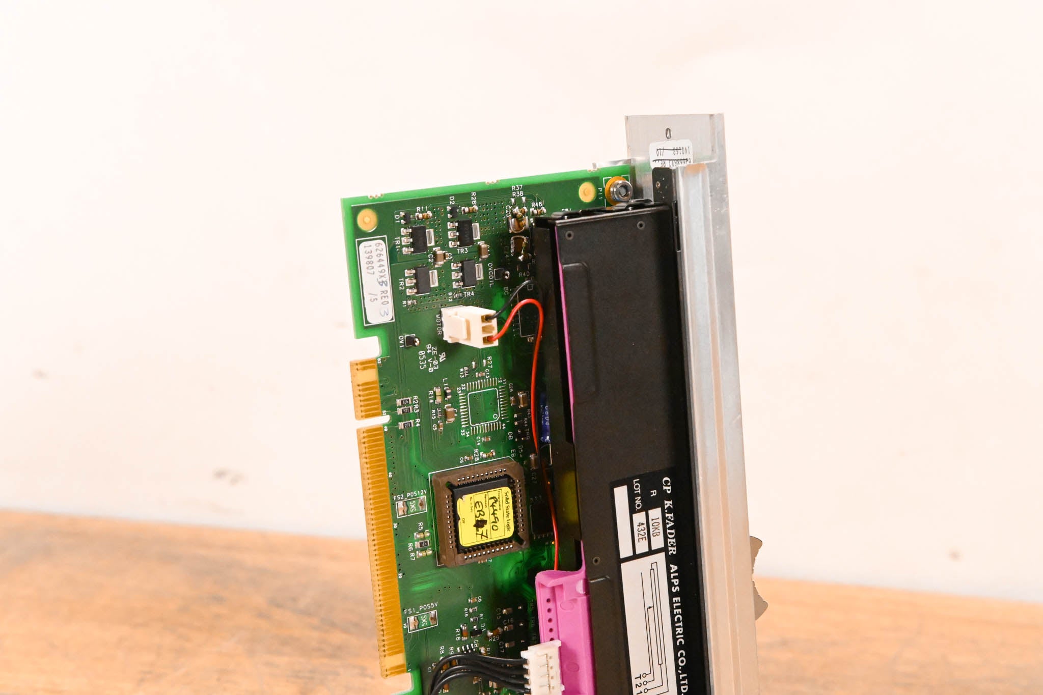 Solid State Logic C300 HD Motorized Fader Module – ALPS K-Fader Assembly