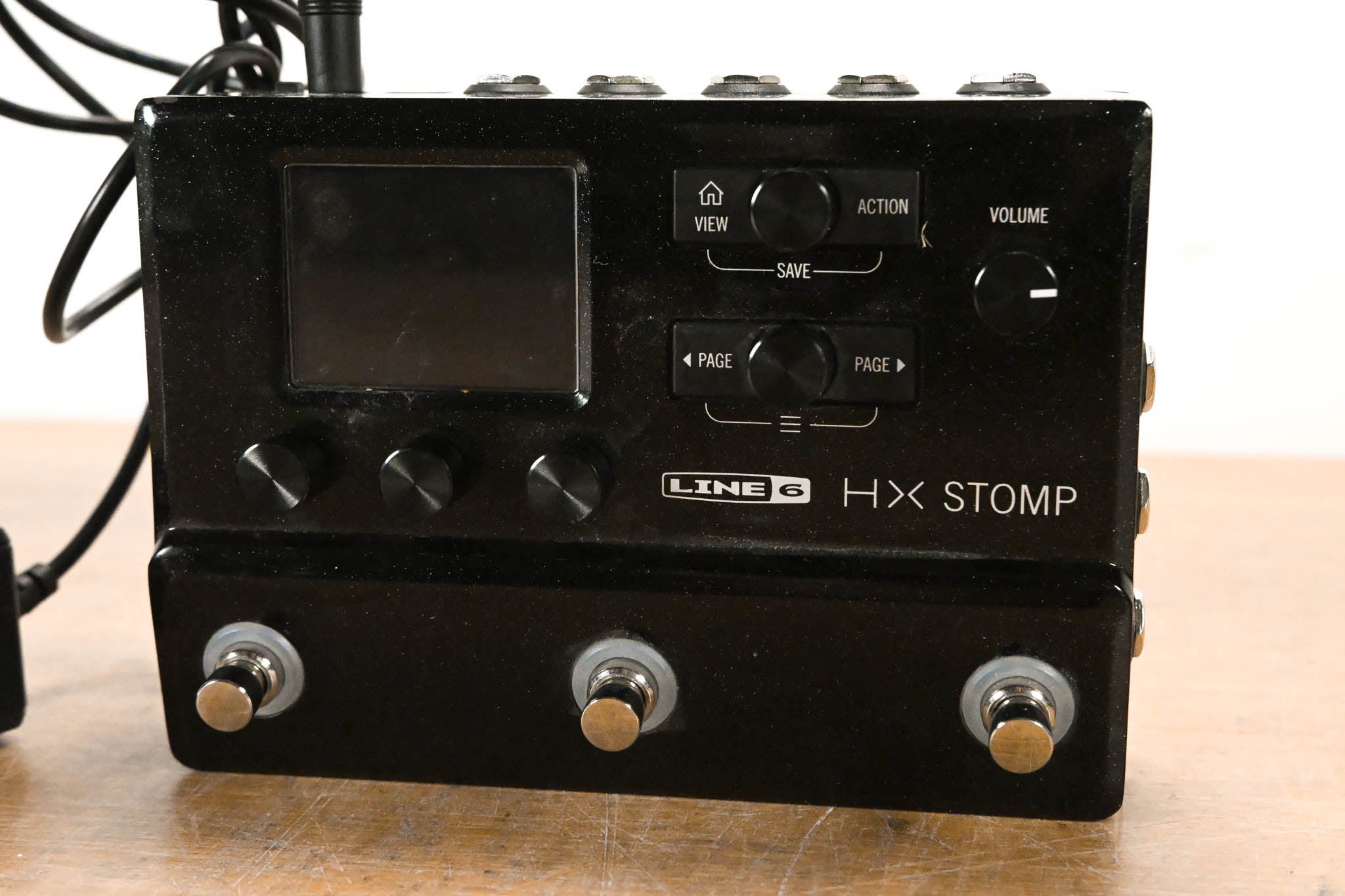 Line 6 HX Stomp Multi-Effects Guitar Processor