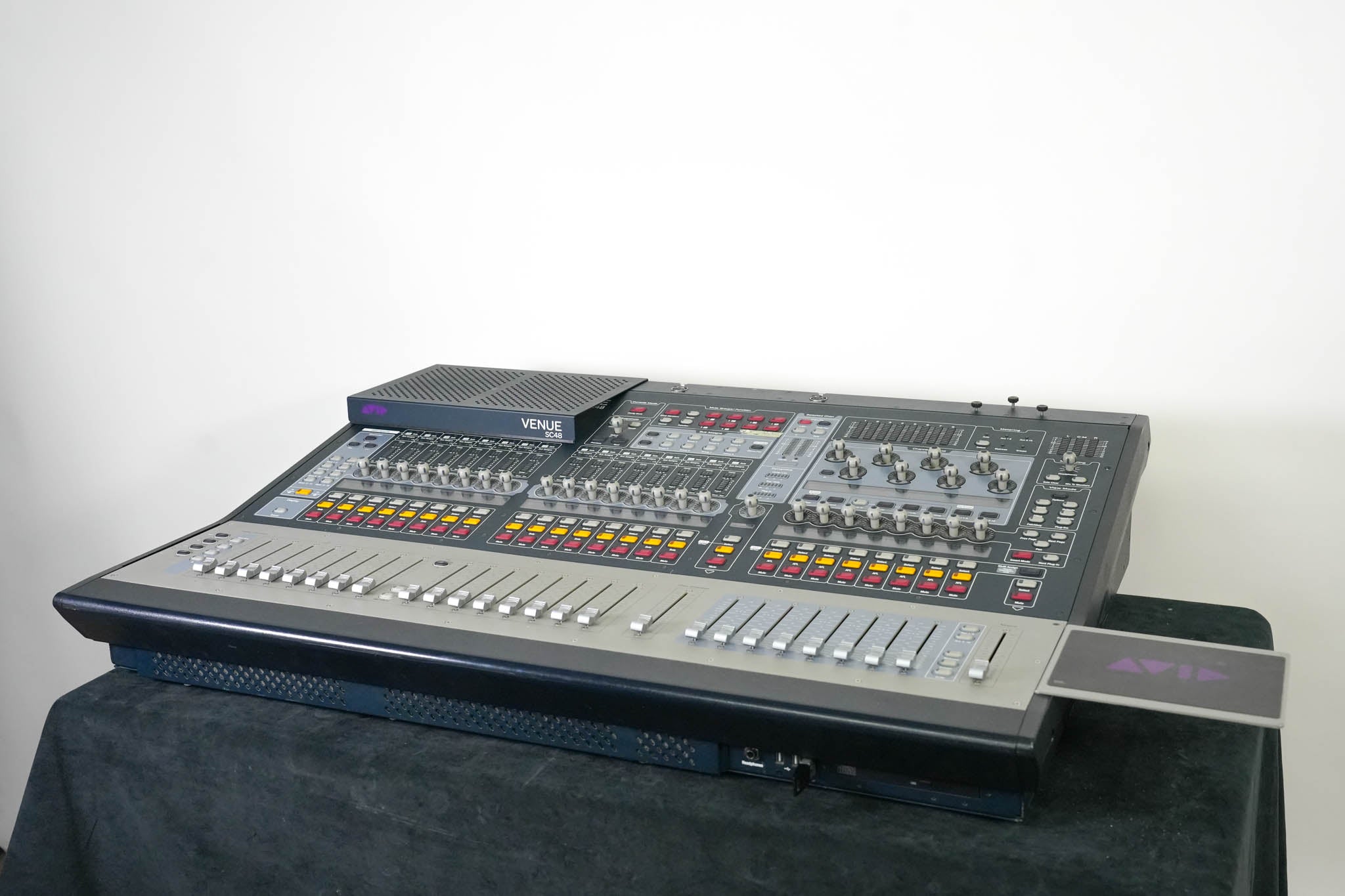 AVID Venue SC48 Digital Audio Mixing Console