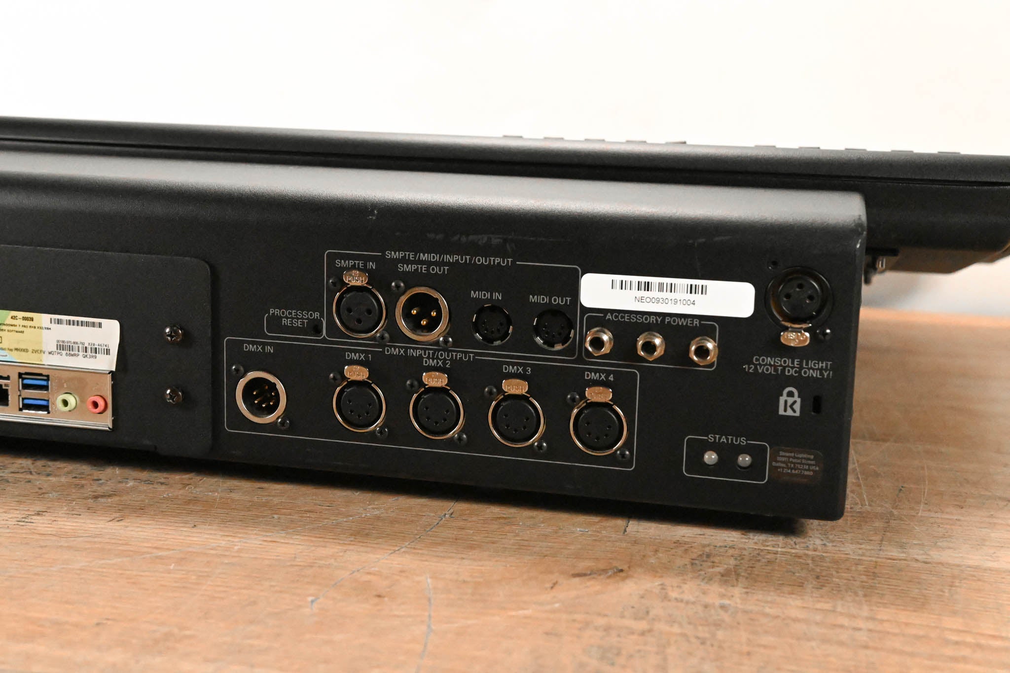Strand Lighting NEO Lighting Control Console